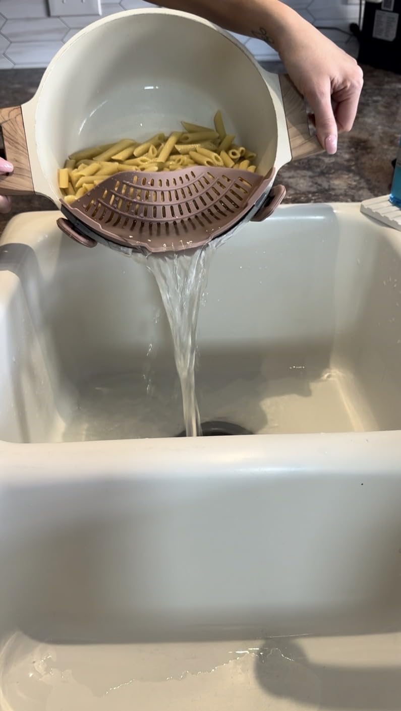 Clip On Strainer Silicone for All Pots and Pans, Pasta Strainer Clip on Food Strainer for Meat Vegetables Fruit Silicone Kitchen Colander customer photo 1