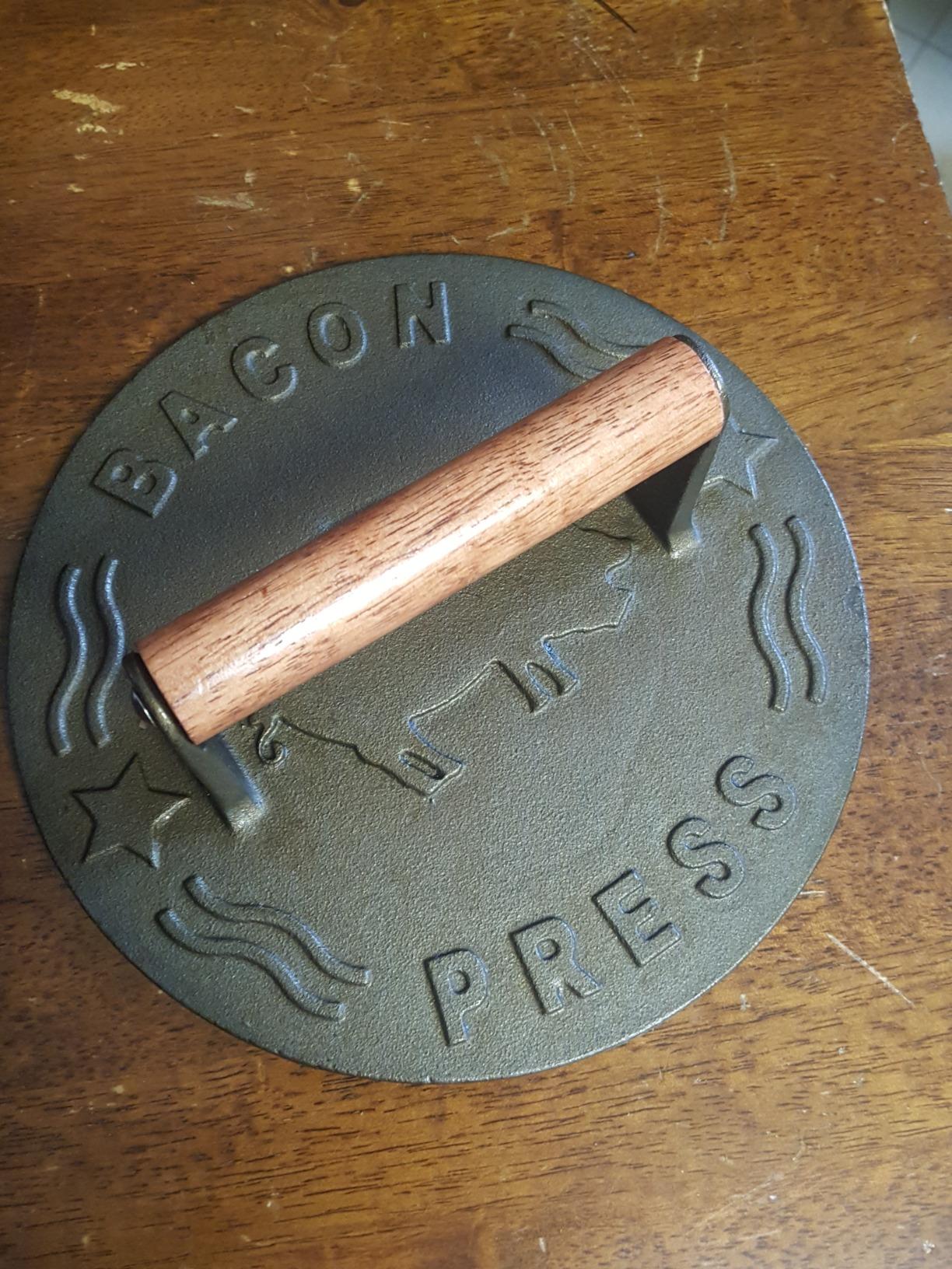 Heavy-Duty Cast Iron Burger Press 7.1