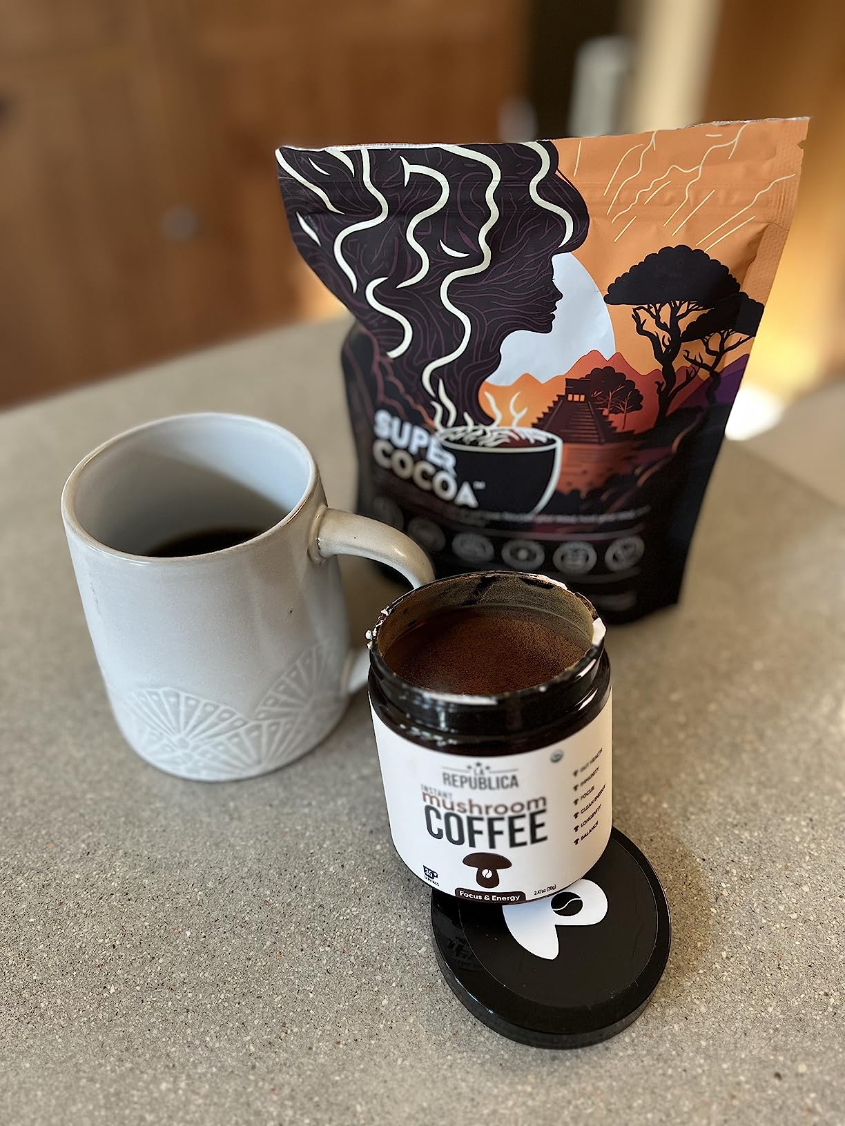 La Republica Instant Mushroom Coffee Organic - 100% Arabica Coffee with Lion's Mane, Reishi & 5 More Mushrooms for Focus, Immunity, Energy Support & Fast Metabolism - 35 Servings customer photo 1