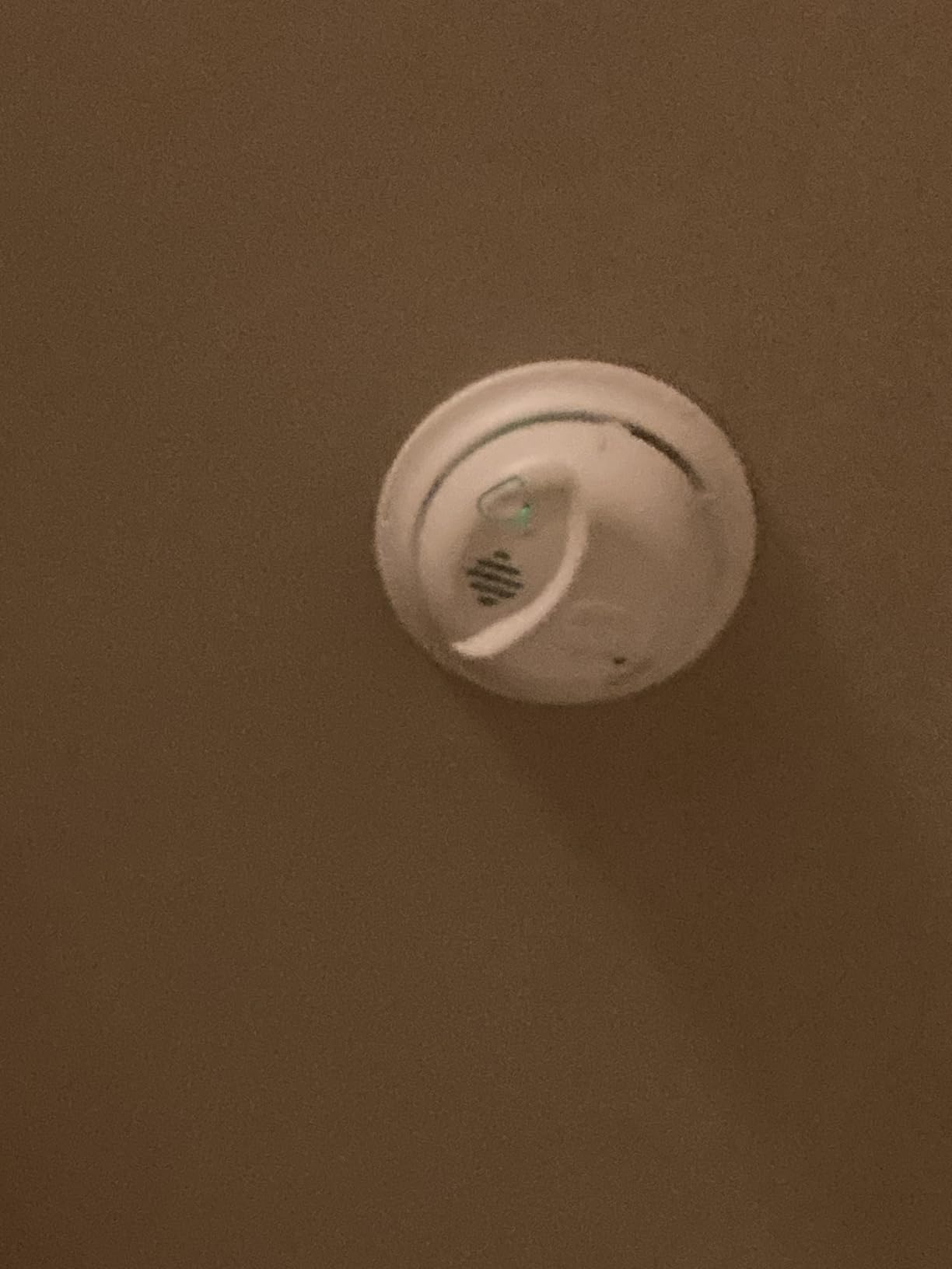 First Alert BRK SMI100-AC Hardwired Smoke Detector with Battery Backup, 6-Pack customer photo 1