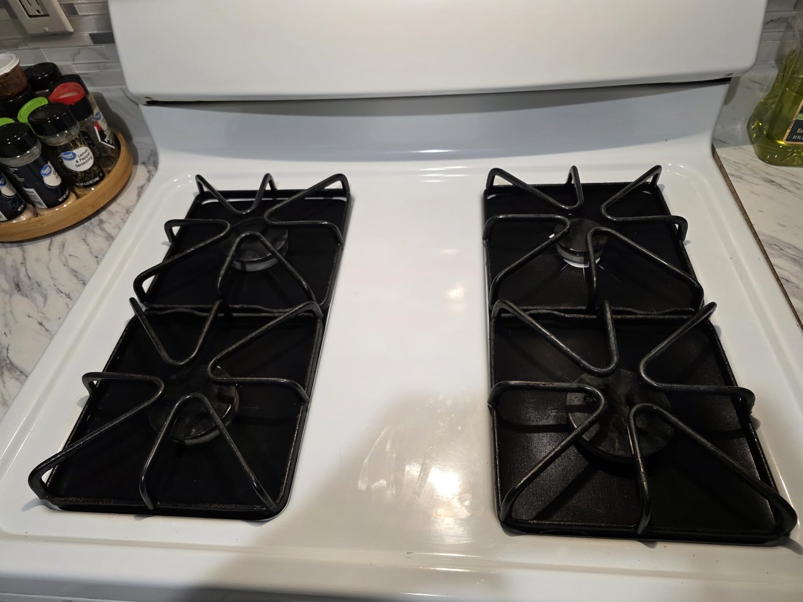 Stove Burner Covers - Gas Stove Protectors Black 0.2mm Double Thickness, Reusable, Non-Stick, Fast Clean Liners for Kitchen/Cooking. Stove top Covers Gas Burners Size 10.6