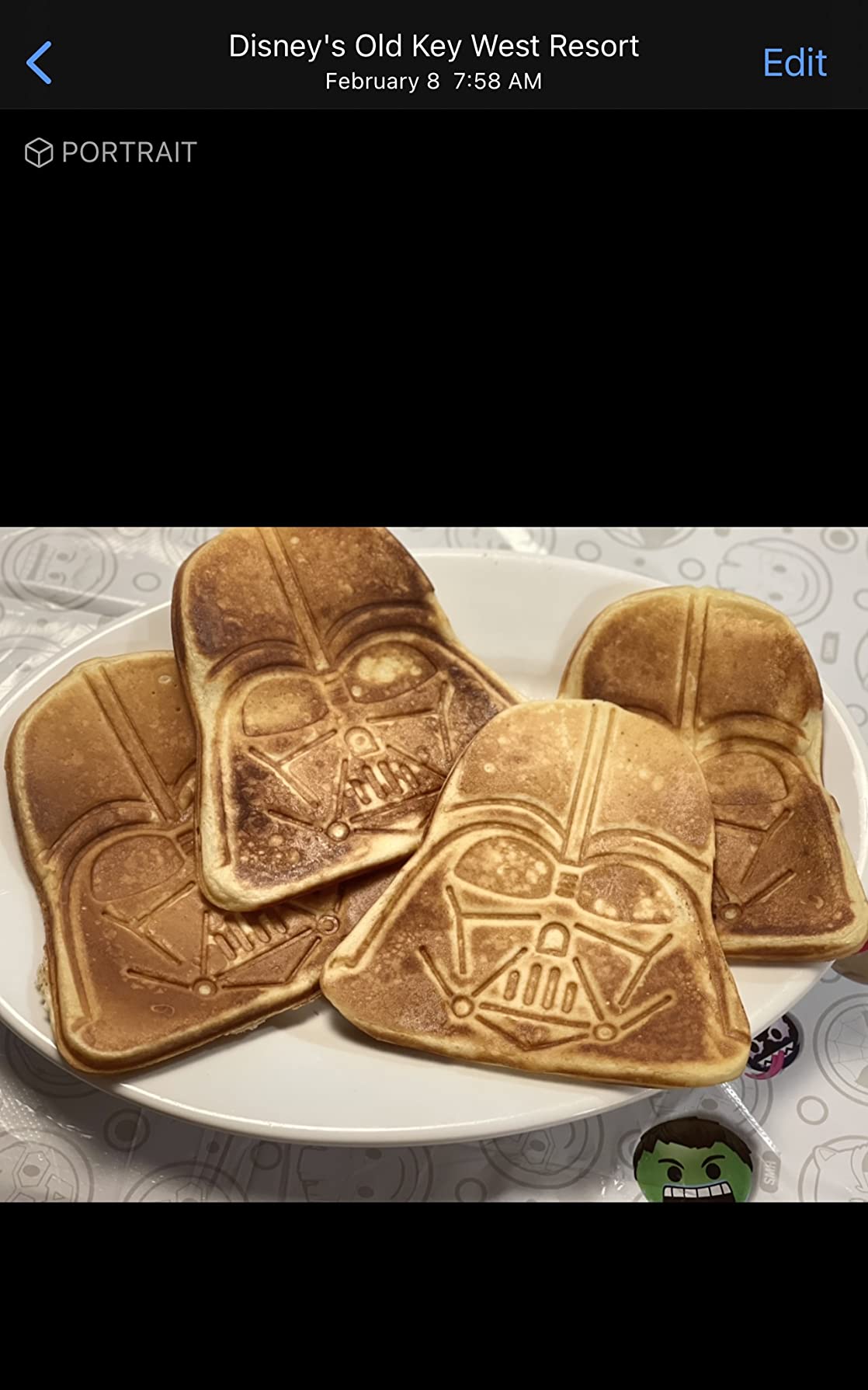 Uncanny Brands Star Wars Millennium Falcon Waffle Maker customer photo 2