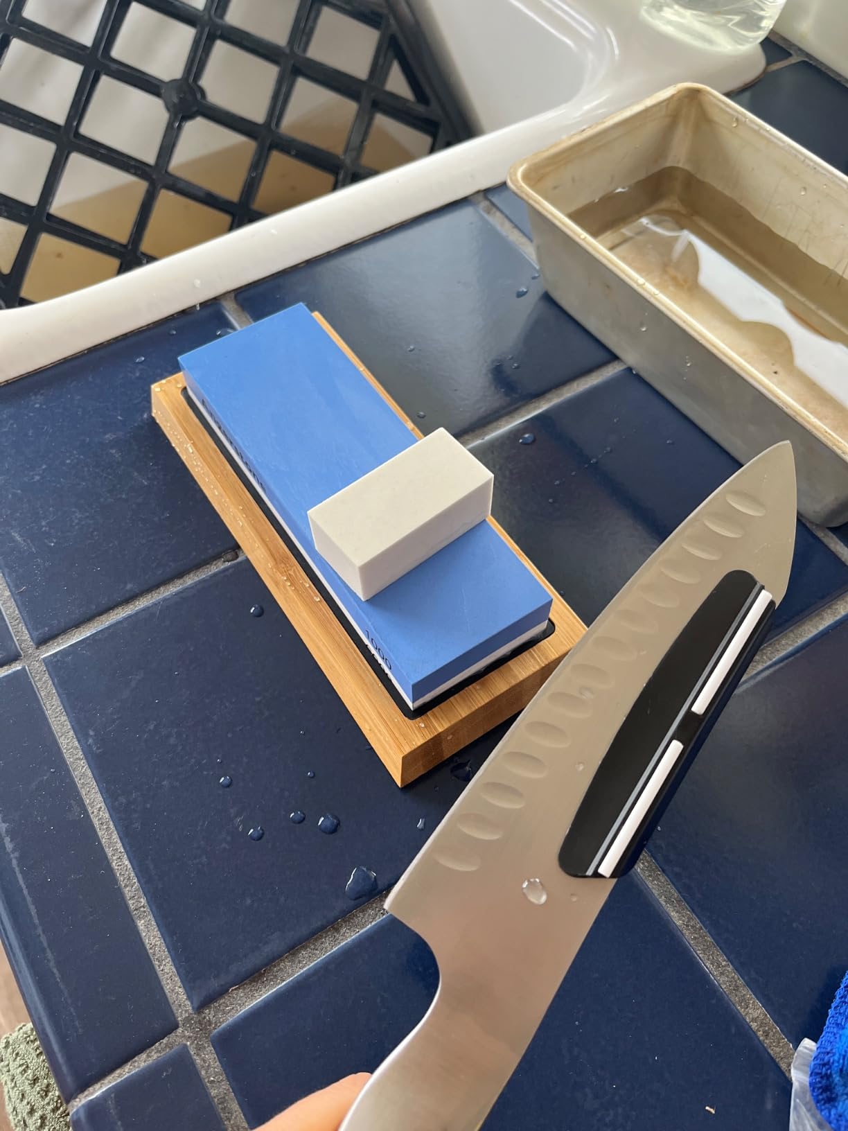 Angerstone Premium Knife Sharpening Stone-Whetstone 1000/6000 Grit, Whetstone Knife Sharpener with NonSlip Base, Best Wet Stone Sharpening Kit, Angle Guide customer photo 2