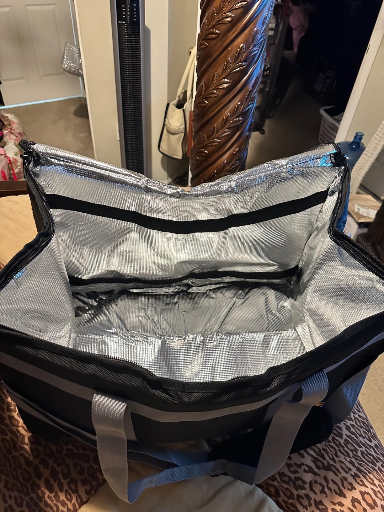 Herculean Premium Insulated Food Delivery Bag with YKK Zipper - Large Commercial Catering Bag for Food Transport - Hot and Cold Thermal Food Bag - Ultra Durable Hot Food Carriers for Takeaway Delivery customer photo 2