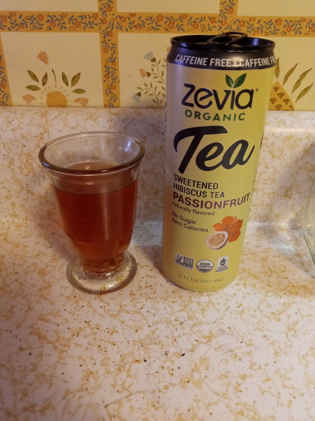 Zevia Zero Sugar Tea, Hibiscus Tea with Passionfruit Caffeine Free, 12 oz Cans (12-Pack) - Naturally Sweetened, Zero Calorie Sugar Free - Non-GMO Project Verified, Gluten-Free, Vegan customer photo 2