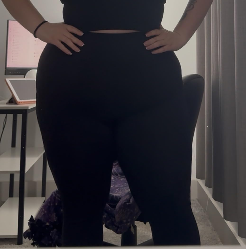 THE GYM PEOPLE Thick High Waist Yoga Pants with Pockets, Tummy Control Workout Running Yoga Leggings for Women customer photo 2