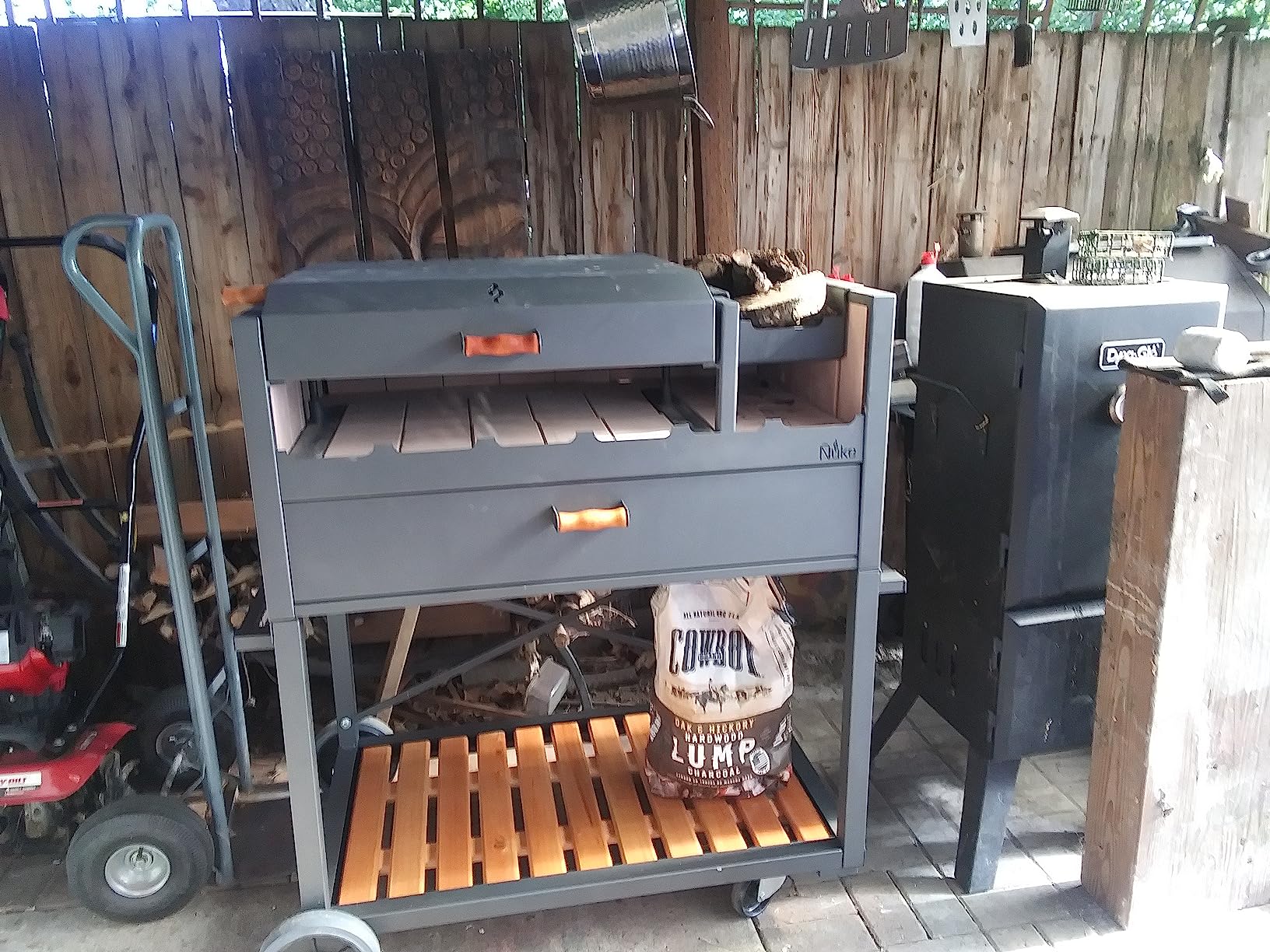 Nuke Delta02 Authentic Argentinian-Style Outdoor Cooking Charcoal Gaucho Santa Maria Grill, 40 Inch, Black customer photo 1