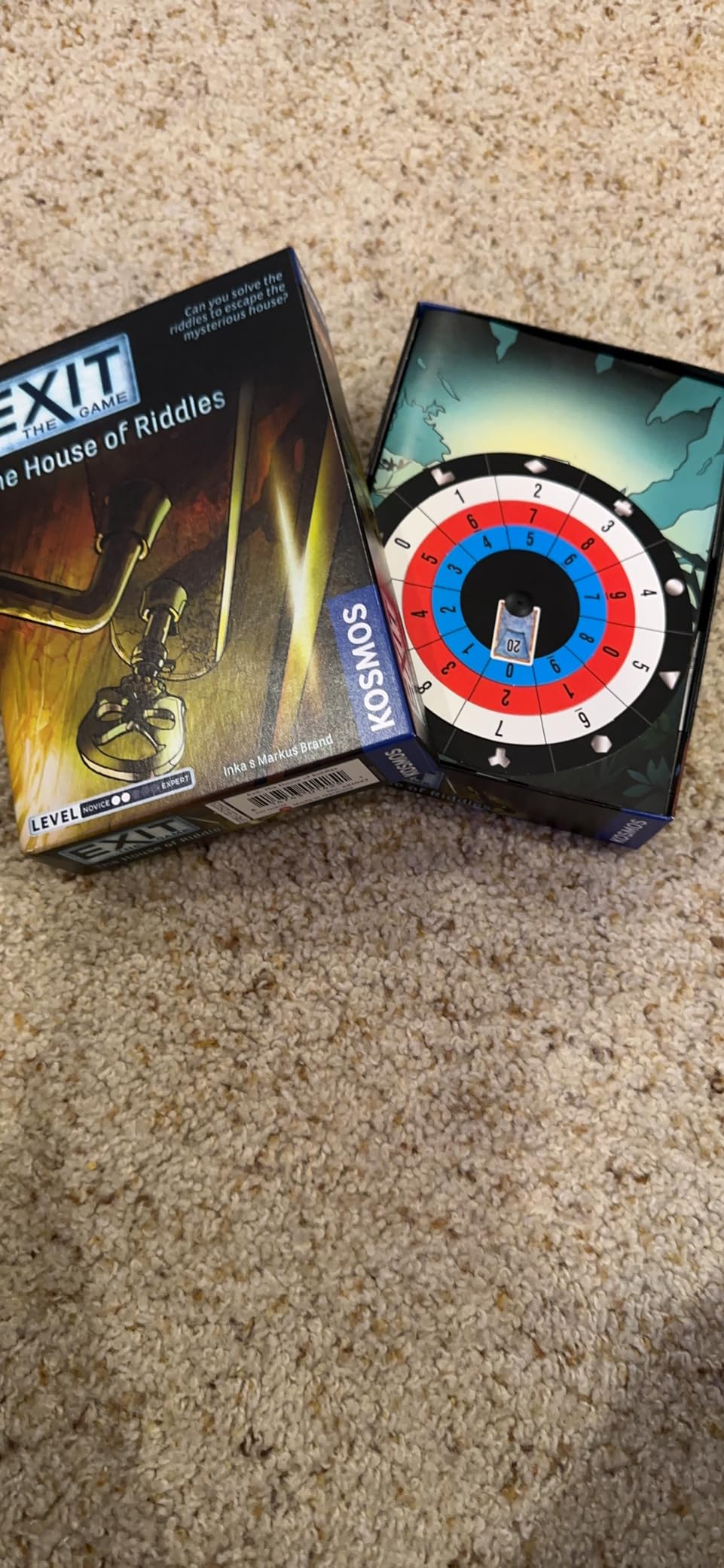 The House of Riddles | Exit: The Game - A Kosmos Game from Thames & Kosmos | Family-Friendly, Card-Based At-Home Escape Room Experience for 1 To 4 Players, Ages 10+, Multi-colored customer photo 2