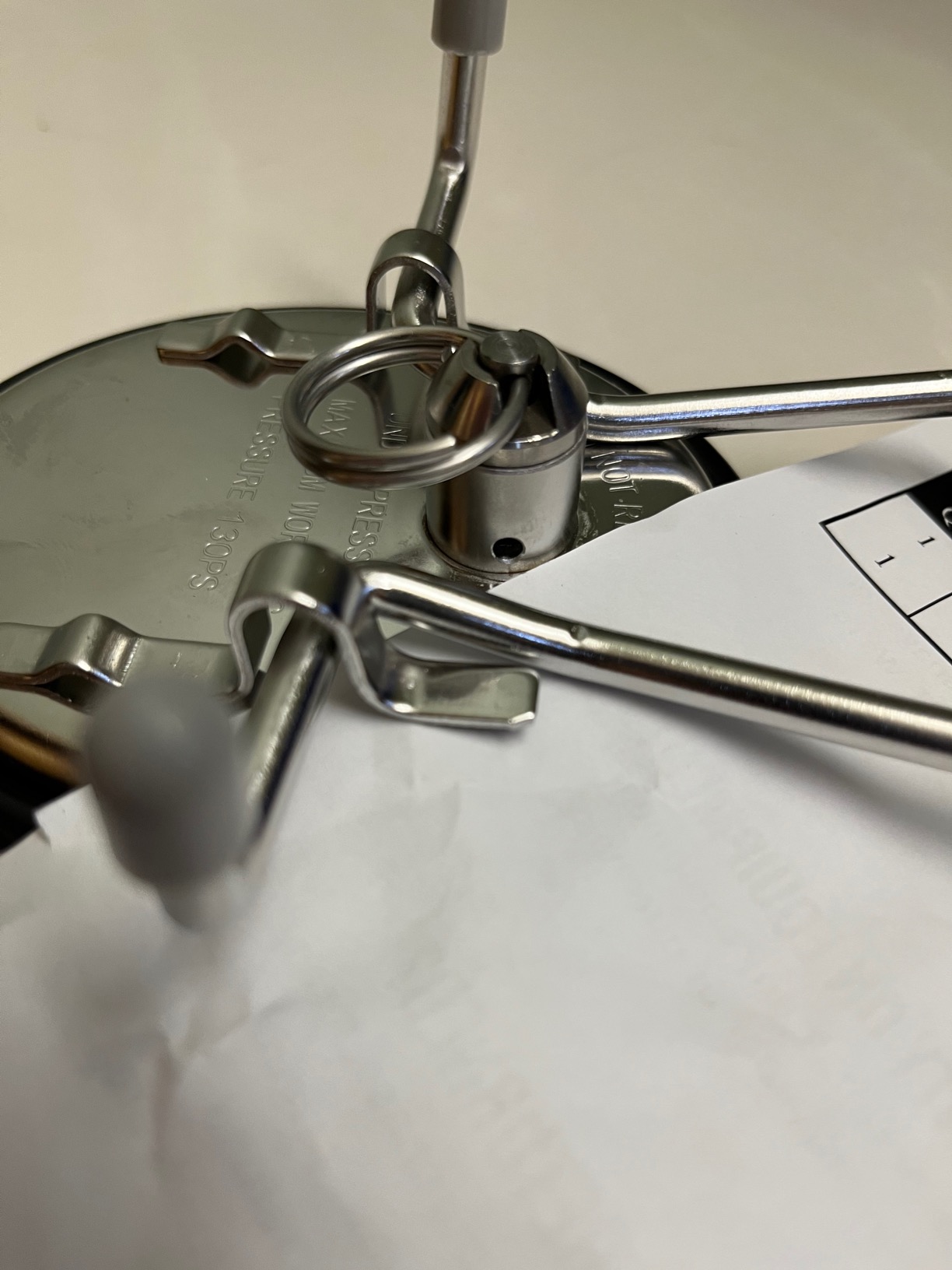 304 Stainless Steel Cornelius Keg Lid New Replacement Corny Keg Lid with O-ring customer photo 4