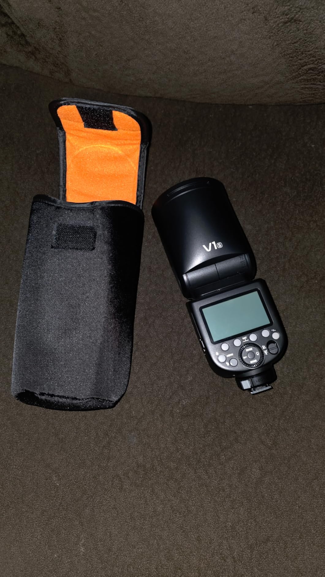 Godox V1-S Flash Speedlite for Sony, 76Ws 2.4G X Wireless TTL 1/8000 HSS Speedlight, 1.5s Recycle, 480 Full Power Flashes with Rechargeable Battery customer photo 2