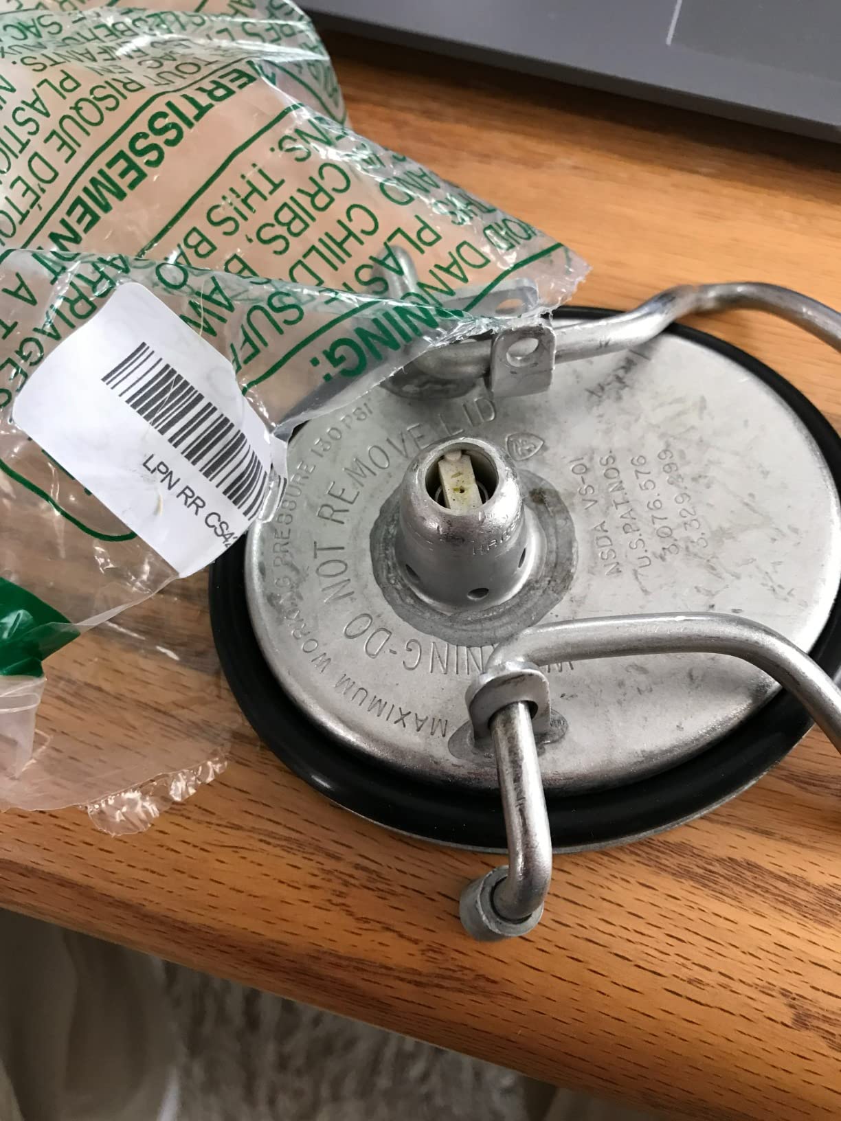 Gekufa Keg Lid Replacement with SS Pressure Relief Valve Fit for Corny Cornelius Keg, Homebrew Beer Keg, Soda Keg Lid customer photo 3