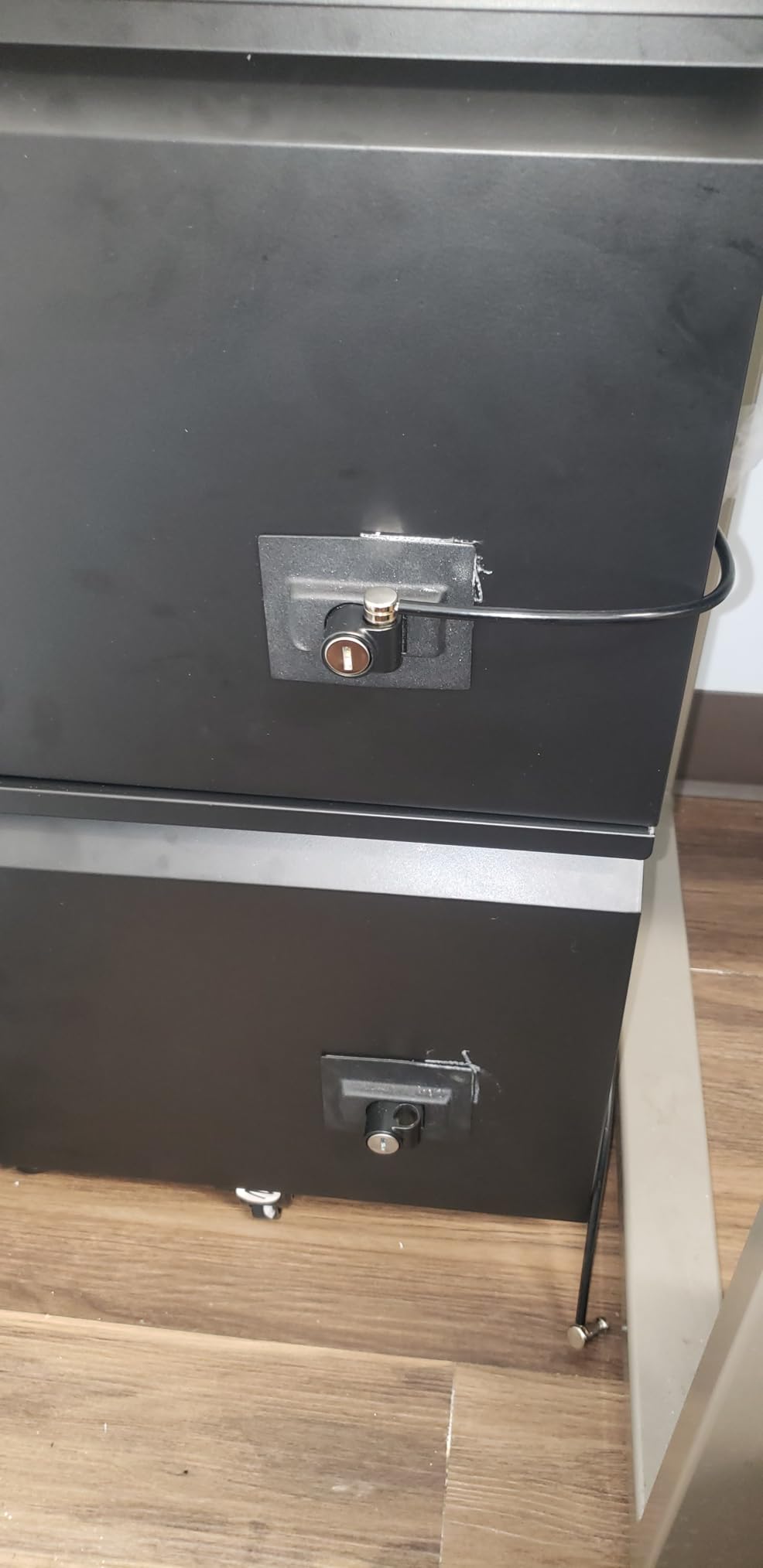 Premium Refrigerator Lock with Built-in Keyed Lock (Black) customer photo 1