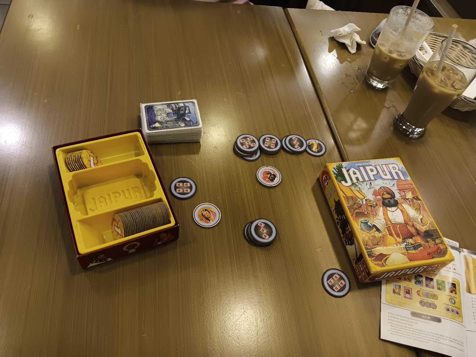 Asmodee Jaipur Board Game (New Edition) - Fast-Paced Duel of Merchants, Strategic Trading and Market Gameplay for Kids & Adults, Ages 10+, 2 Players, 30 Minute Playtime customer photo 2