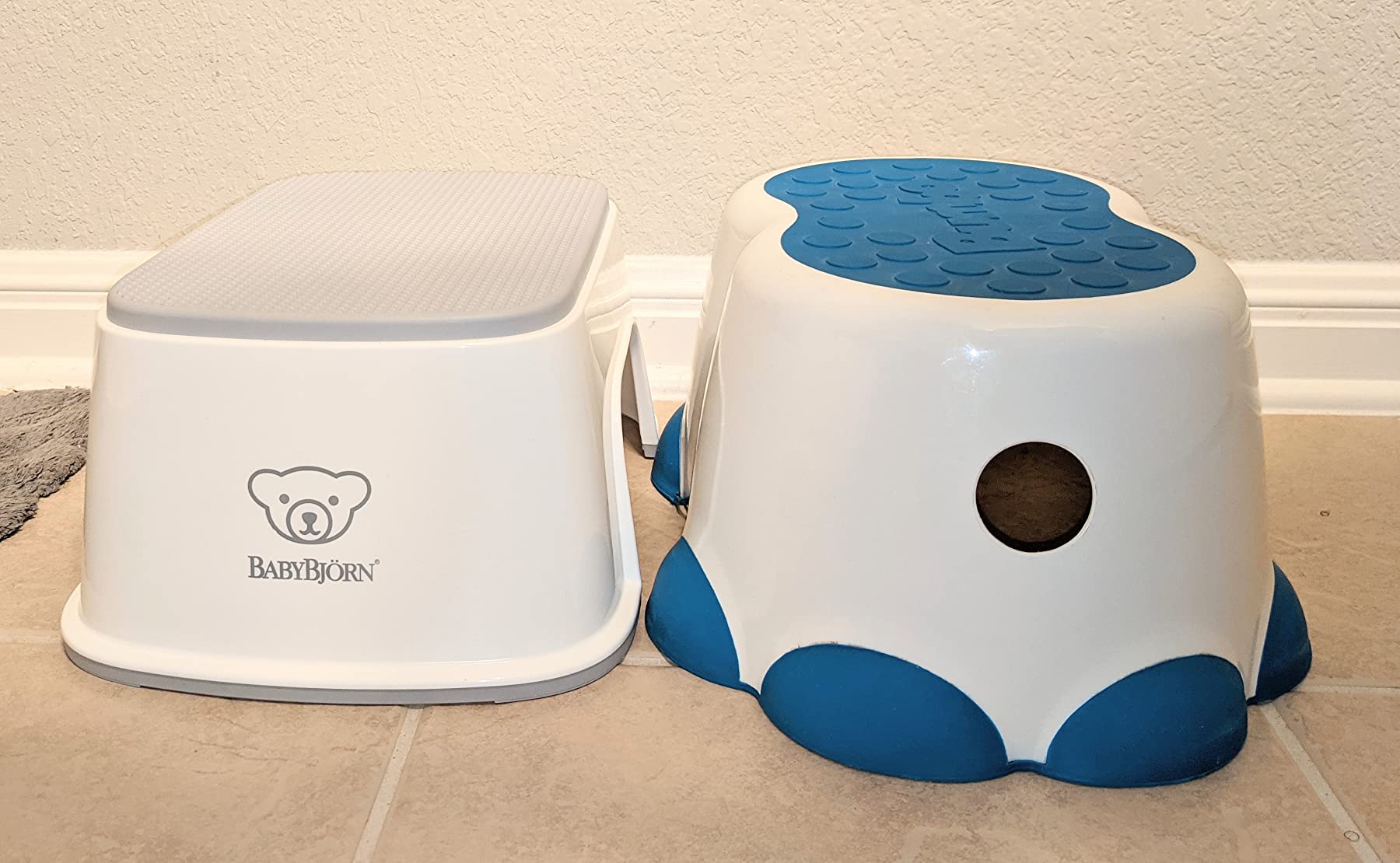 BabyBjorn Step Stool, White/Gray customer photo 2
