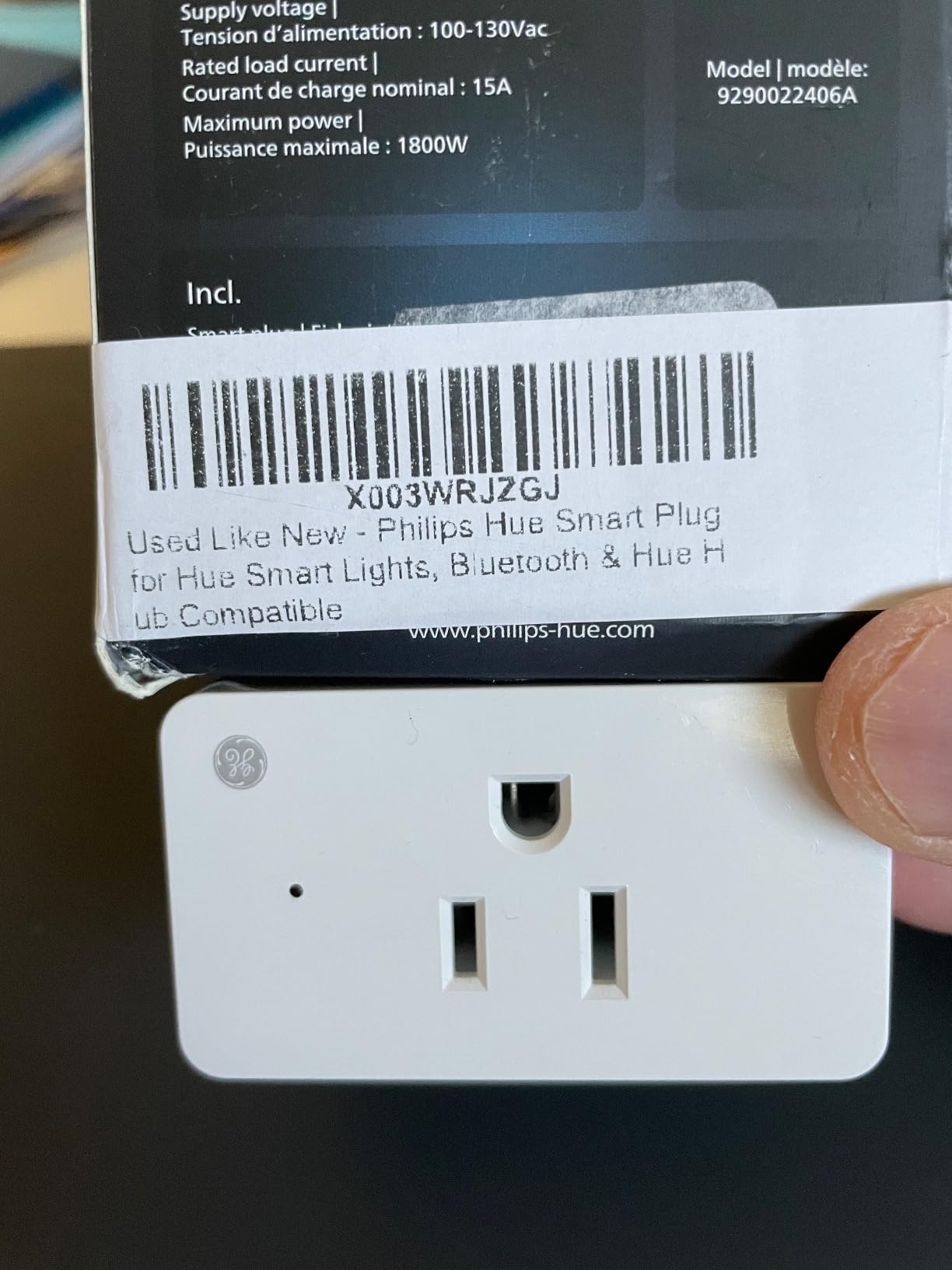 Philips Hue Smart Plug, White - Turns Any Light Into a Smart Light customer photo 2