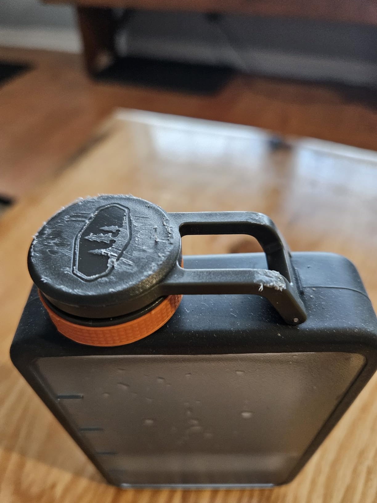 GSI Outdoors Boulder Flask, Shatter-Resistant, Leakproof Hip Flask with Clear Body & Silicone Grip, BPA-Free customer photo 1
