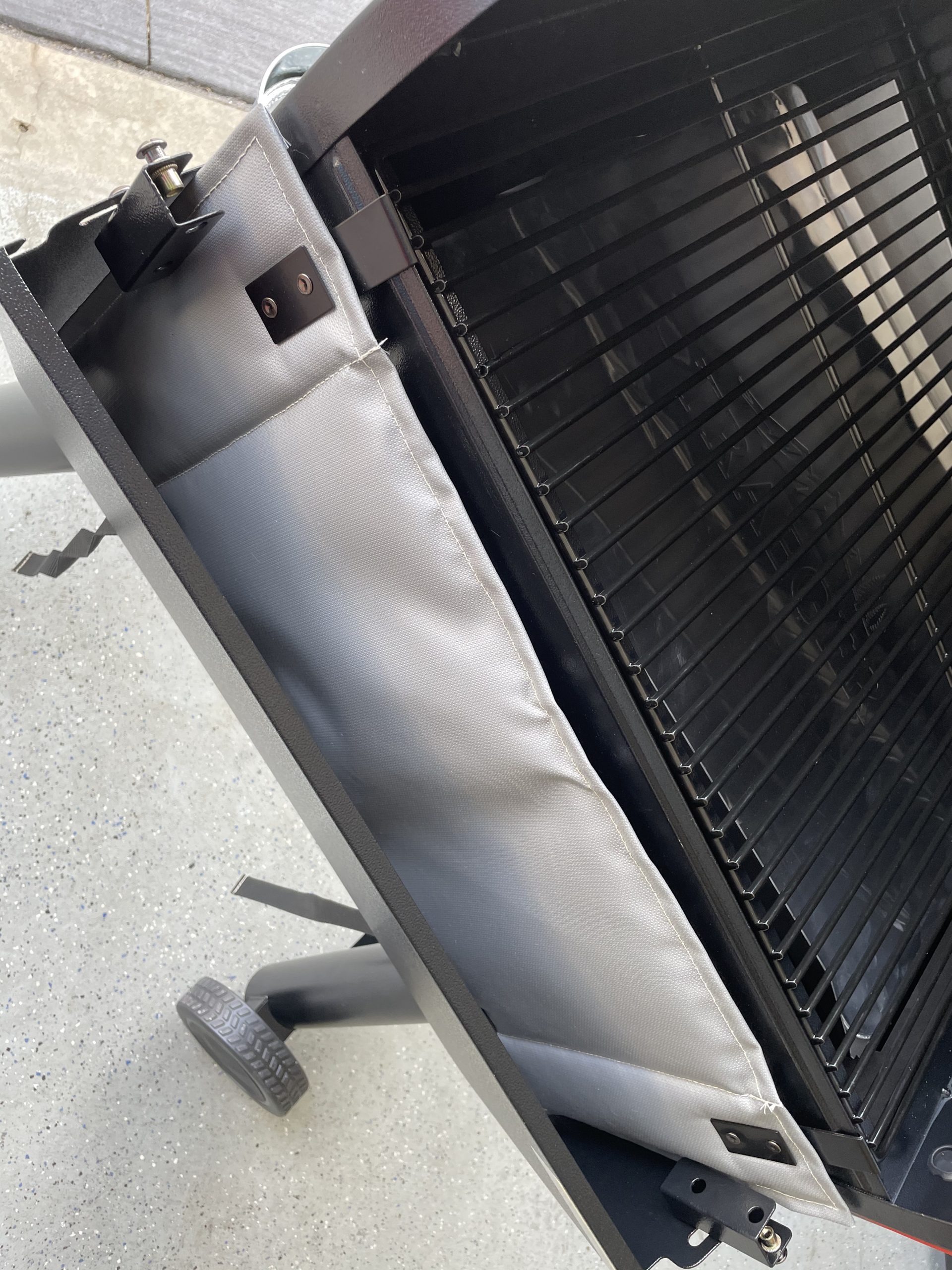 Stanbroil Grill Insulation Blanket for Traeger 34 Series and Texas Grill, Maintain Better Temperature Control, Use Less Fuel and Pellet customer photo 1