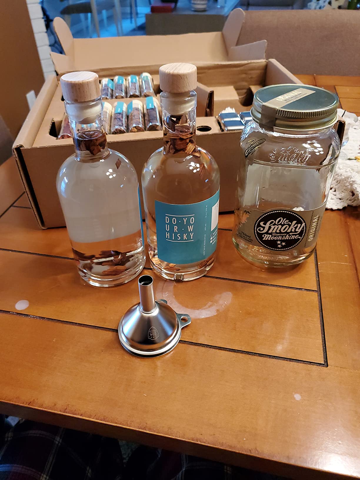 DO Your Whisky | DIY Whiskey Infusion Set | Whiskey Making Kit | 12 Woodchips & Botanicals | 6 Whiskey Stones & Recipe Guide Anniversary, or Birthday Gift for Him customer photo 1