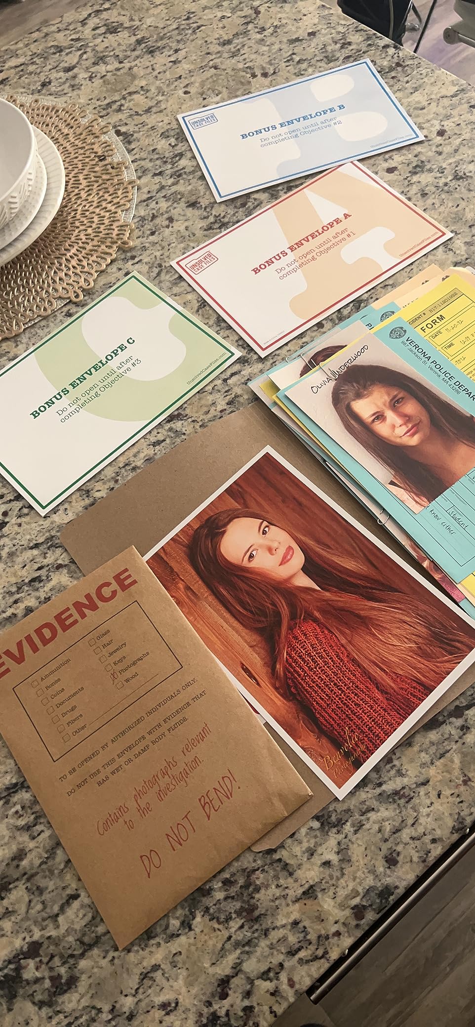 Unsolved Case Files | Banks, Jamie - Cold Case Murder Mystery Game | Can You Solve The Crime? customer photo 1