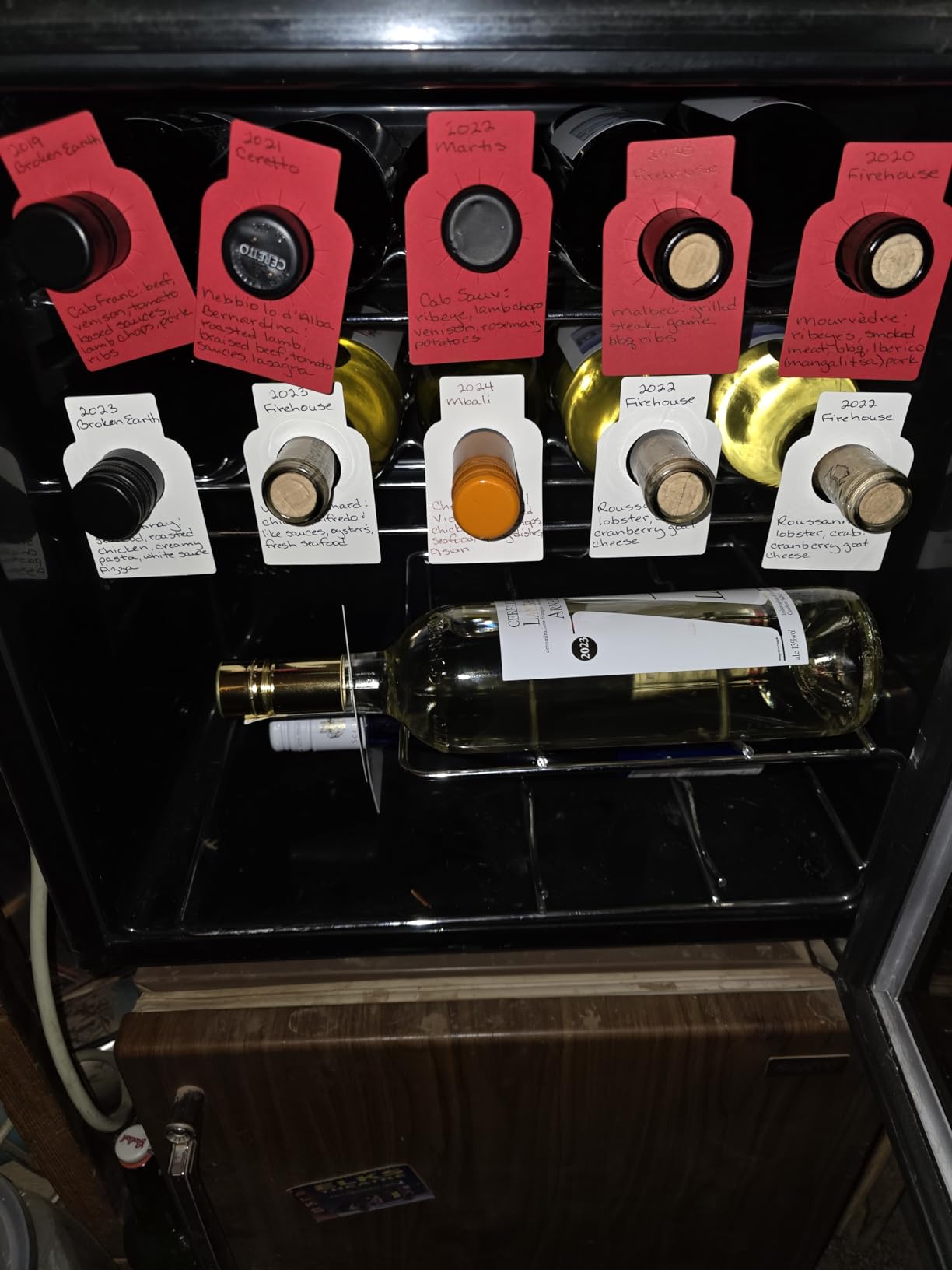 Wine Bottle Tags for Cellar Collection, Champagne, Hanging Labels for Name, Year, Tasting Notes (150 Pack - 3 Colors) customer photo 1