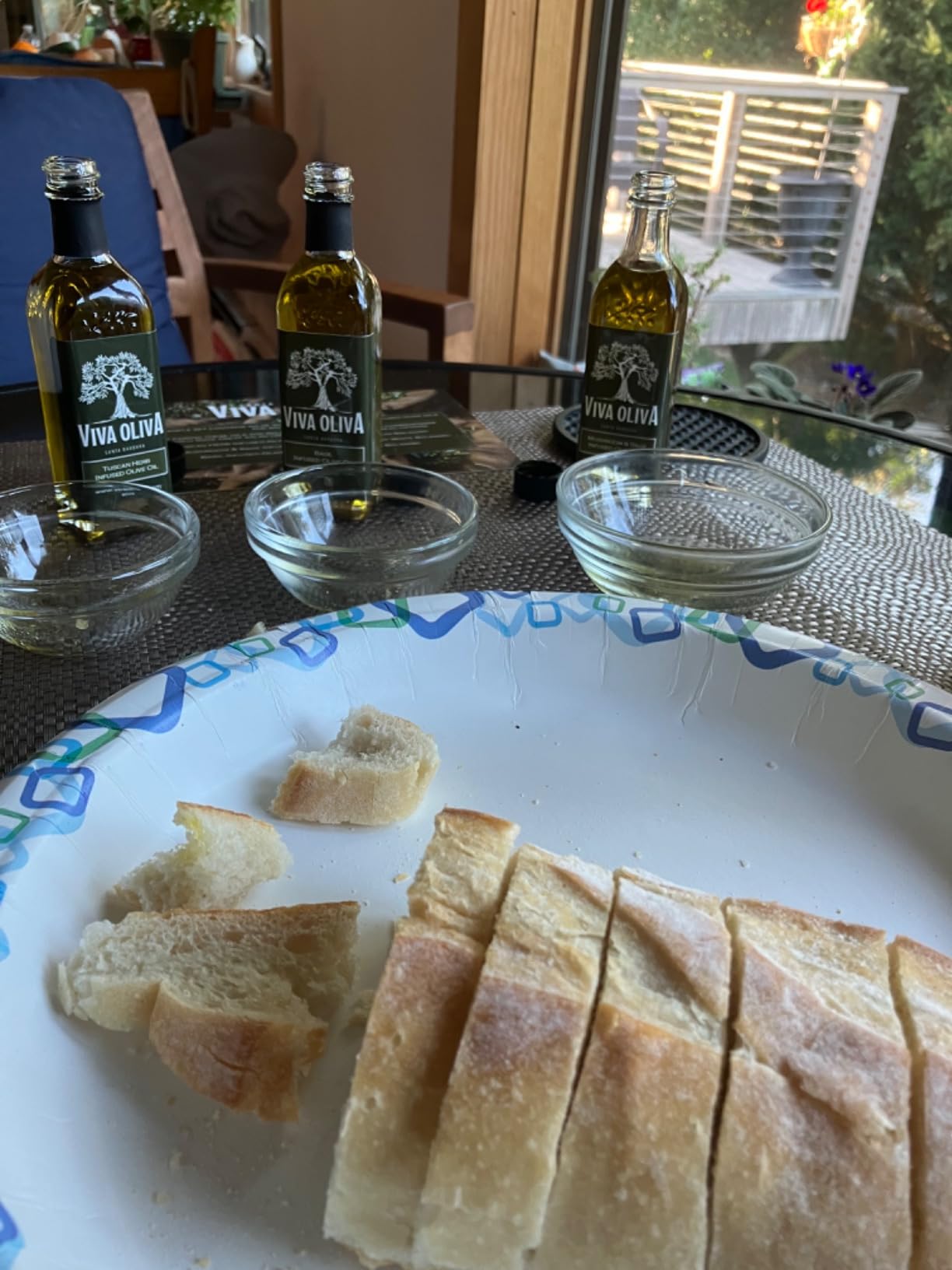 Viva Oliva Six 60ml (2oz) Variety Gift Set - Premium Flavored Extra Virgin Olive Oils (Tuscan Herb, Basil, Mushroom & Sage) and All Natural Balsamic Vinegars (18 Year Traditional, Grapefruit, Black Mission Fig) customer photo 1