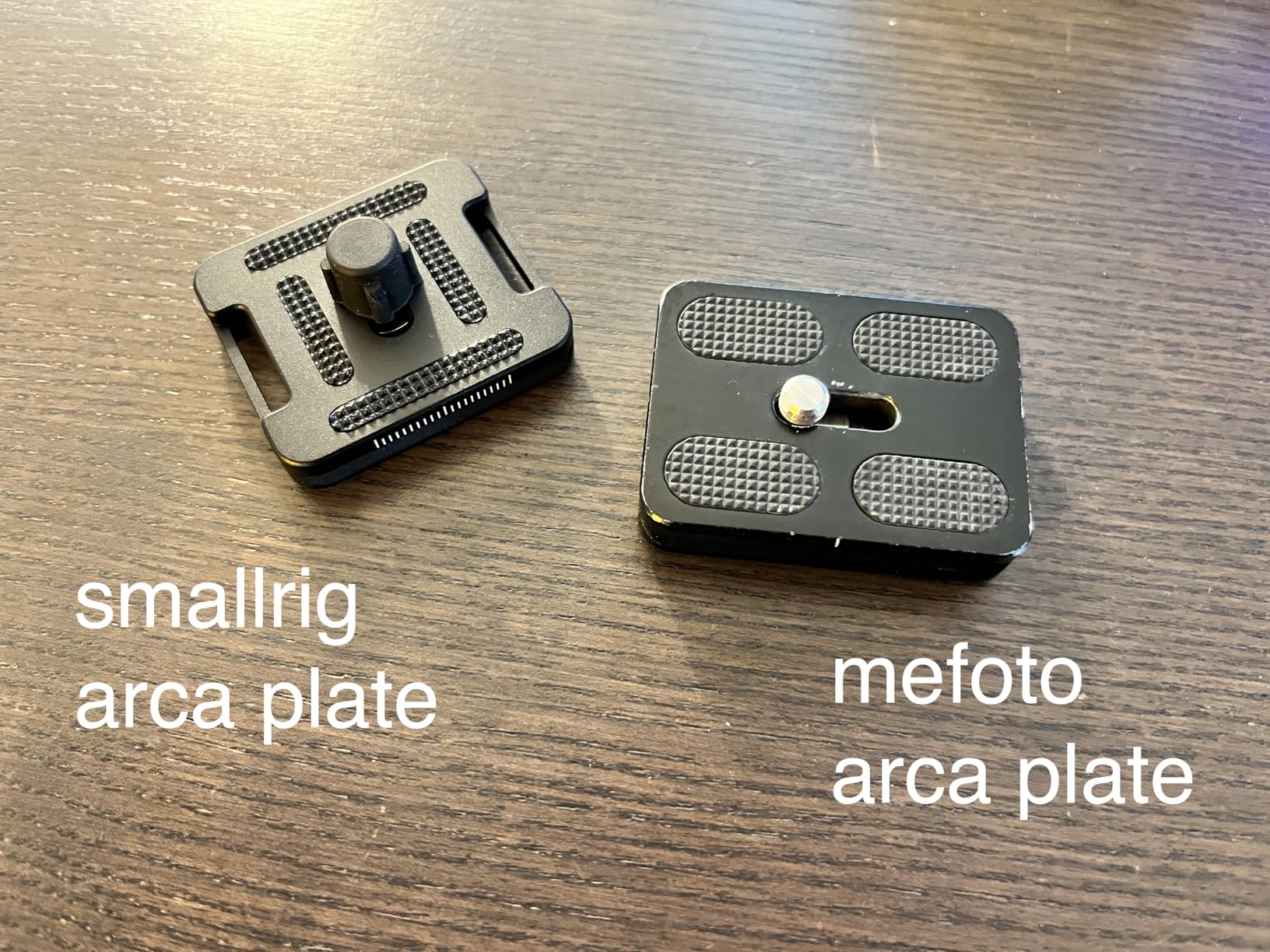 SmallRig Mini Tripod for Camera, Updated Desktop Tabletop Tripod with Arca-Type Compatible QR Plate, 360° Ball Head and 1/4 Screws Portable for Compact Cameras DSLRs, Phone, Gopro - BUT2664 customer photo 1