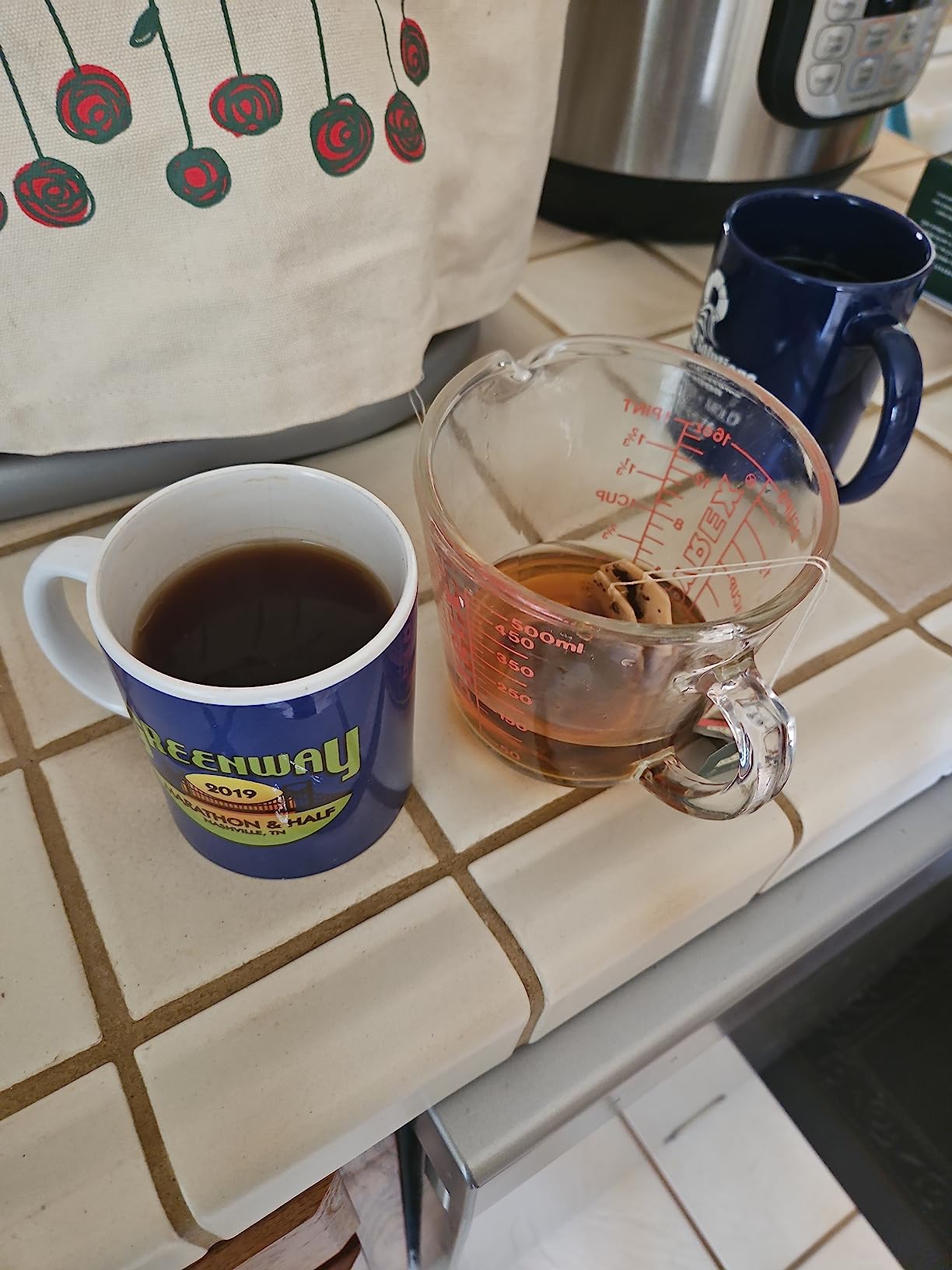 Ahmad Tea Black Tea, English Breakfast Teabags, 100 ct - Caffeinated and Sugar-Free customer photo 1