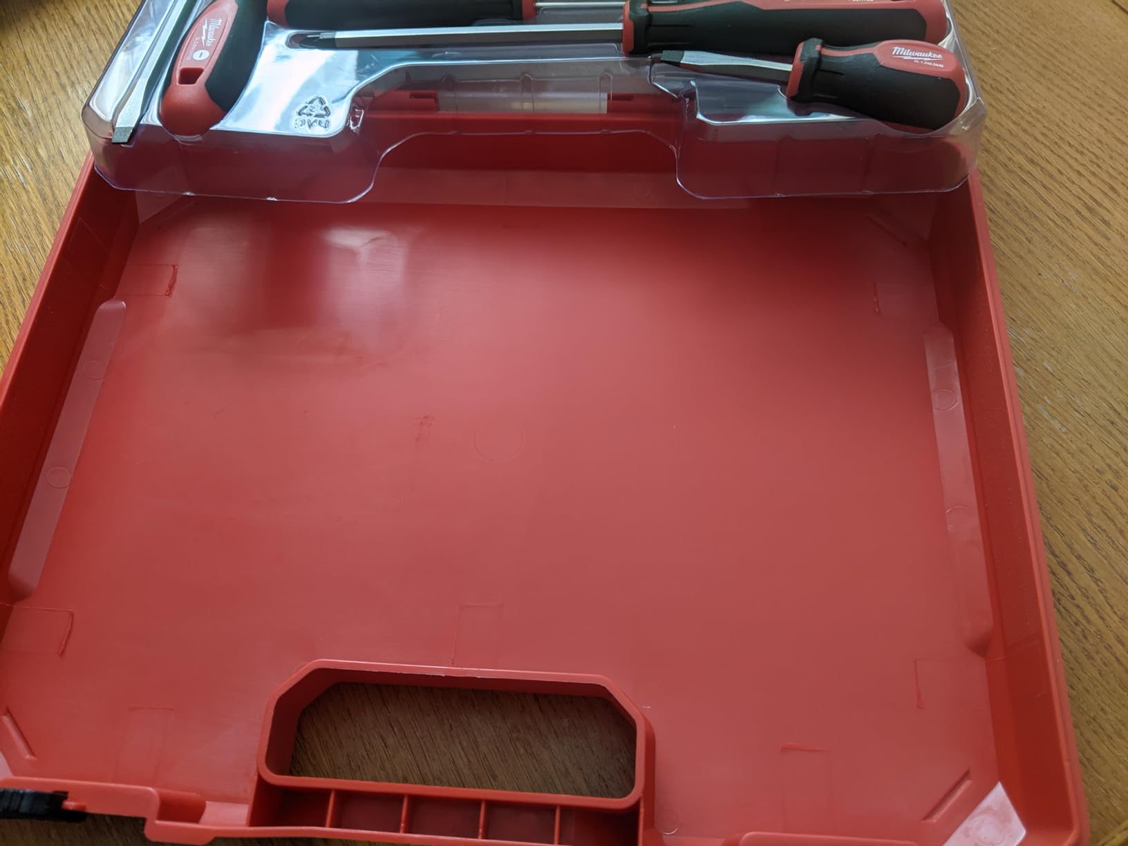 Milwaukee Set of 12 Tri-Lobe Screwdrivers 4932472003,Red customer photo 1