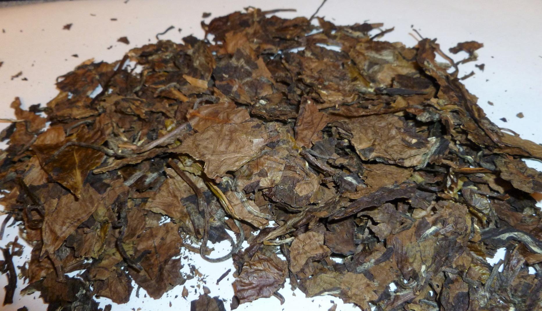 2013 Premium Yunnan Fermented Pu Erh Compressed Tea Cake - 357g (12.3oz) Free Tea Knife, Beautiful Gift Packaging customer photo 1