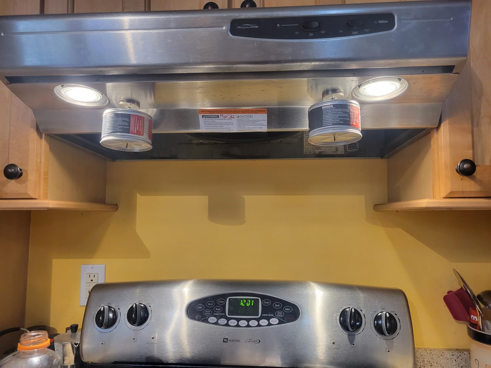 Rangehood Fire Suppressor - Automatic StoveTop Fire Suppressor for Residential Kitchen Safety - Easy to Install, Direct Flame-Activated, Non-Toxic Fire Suppression System (1 Pair) customer photo 2