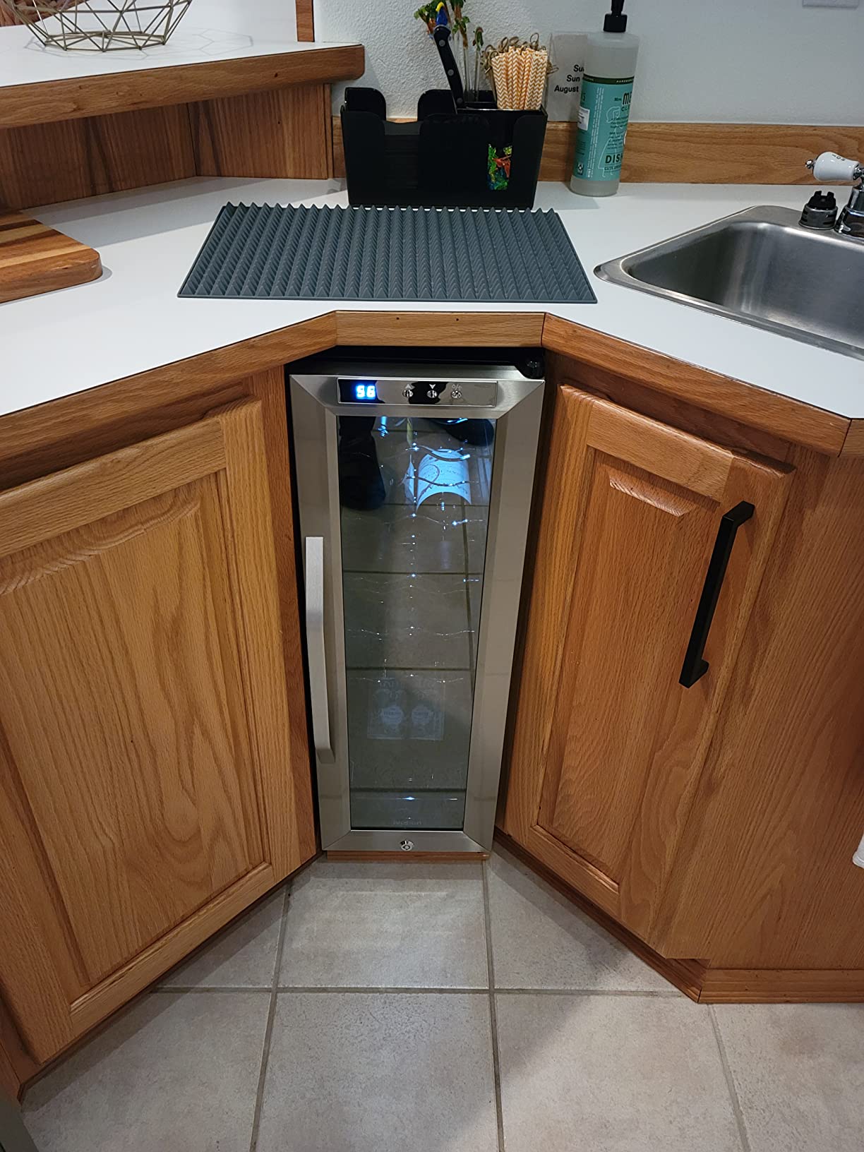 Ivation 12 Bottle Compressor Wine Cooler Refrigerator w/Lock, Large Freestanding Wine Cellar Fridge customer photo 1