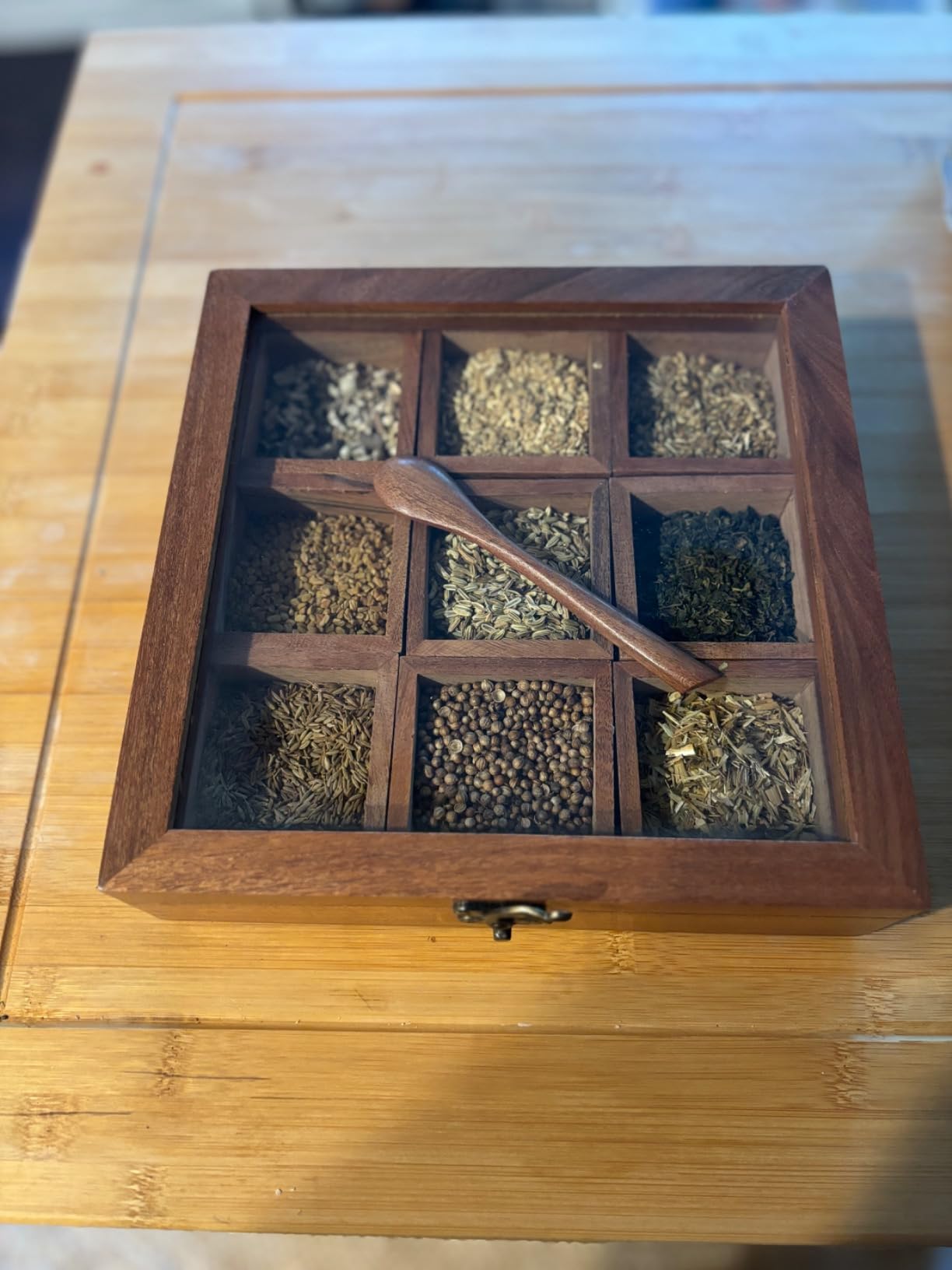 Ajuny Wooden Spice Box 9x9 Inch - Decorative Masala Dabba Organizer with Glass Lid, 9 Compartments & Spoon, Spice Storage Container, Ideal for Seasonings & Herbs, Perfect for Gift customer photo 2