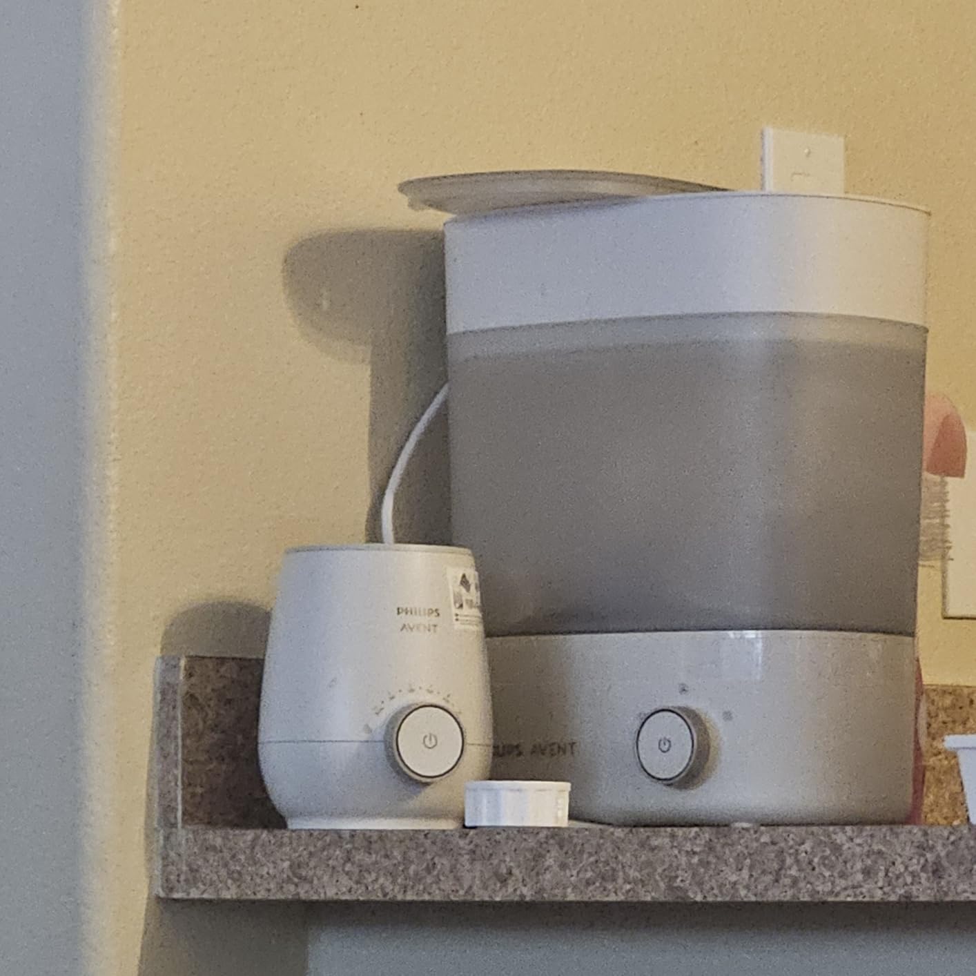 Philips Avent Premium Fast Bottle Warmer, with Smart Temperature Control, Water Bath Technology, Automatic Shut-Off, Model SCF358 customer photo 1
