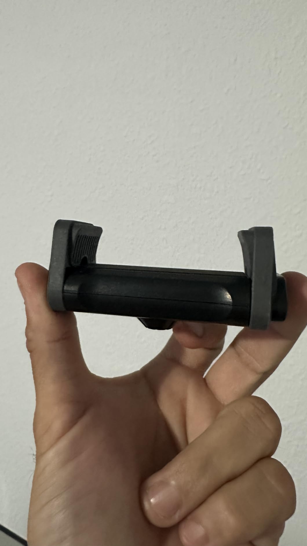 Ubeesize Phone Tripod, Portable and Flexible Tripods with Wireless Remote and Clip, Cell Phone Tripode Stand for Video Recording customer photo 2