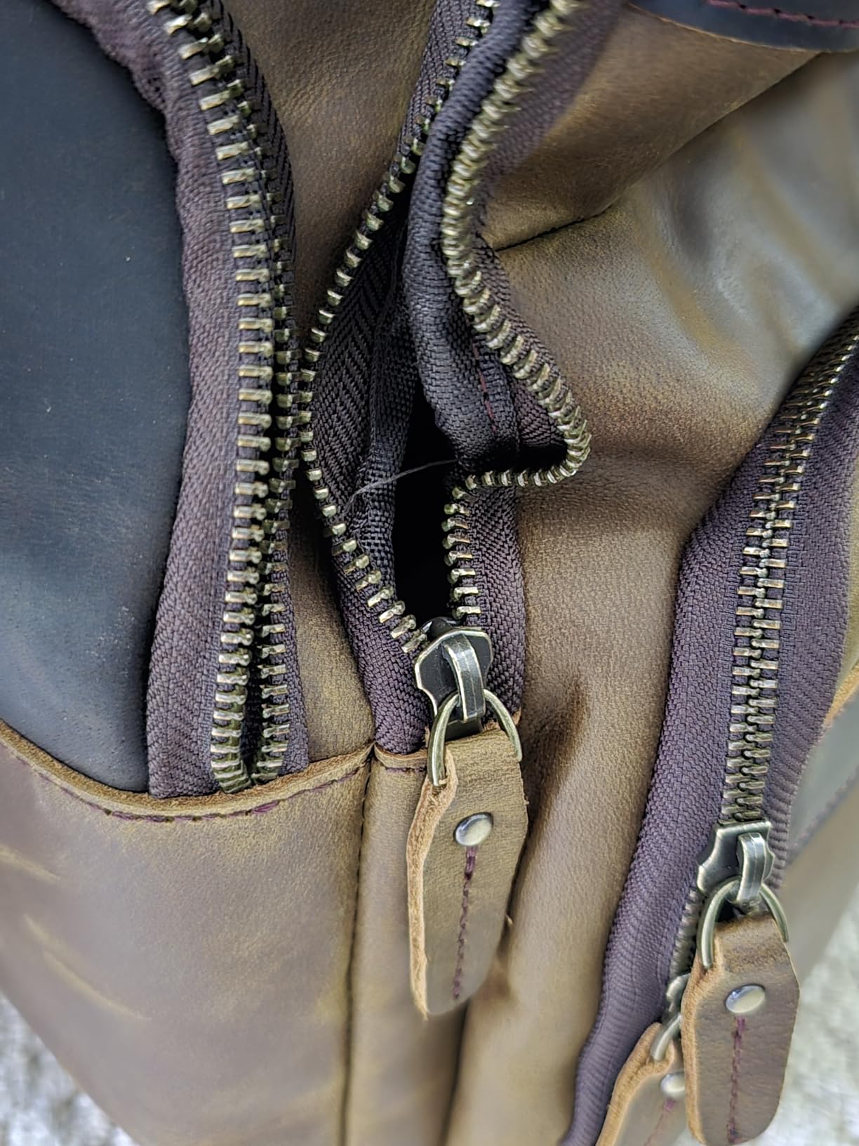 Men's Vintage Leather Backpack 15.6