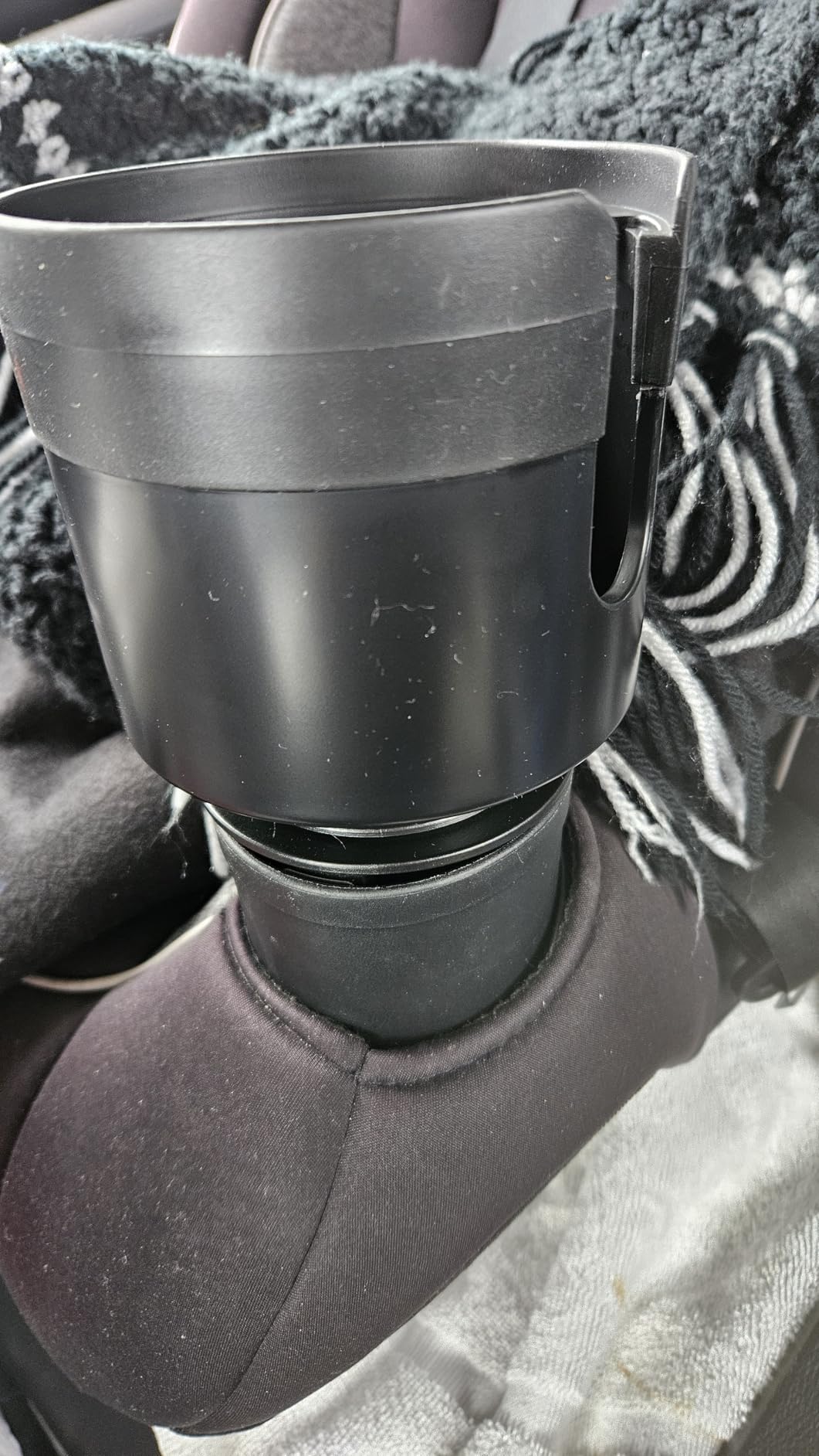 Amazon Basics Car Cup Holder Expander with Adjustable Base, Securely Holds Large Bottles 3.4 to 3.8 in Diameter, Compatible with Yeti, Hydro Flask, Easy Installation, Black customer photo 1