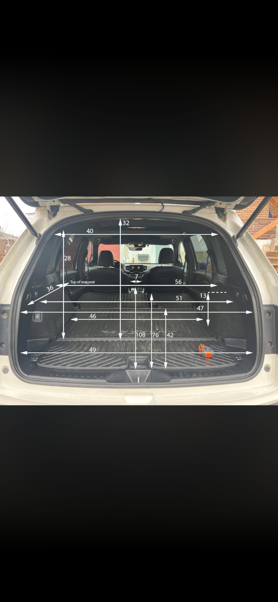 PETICON SUV Cargo Liner for Dogs, Waterproof Trunk Cover for SUVs with Bumper Flap Protector, Scratchproof Durable 600D Oxford Fabric, Non-Slip, Machine Washable customer photo 2