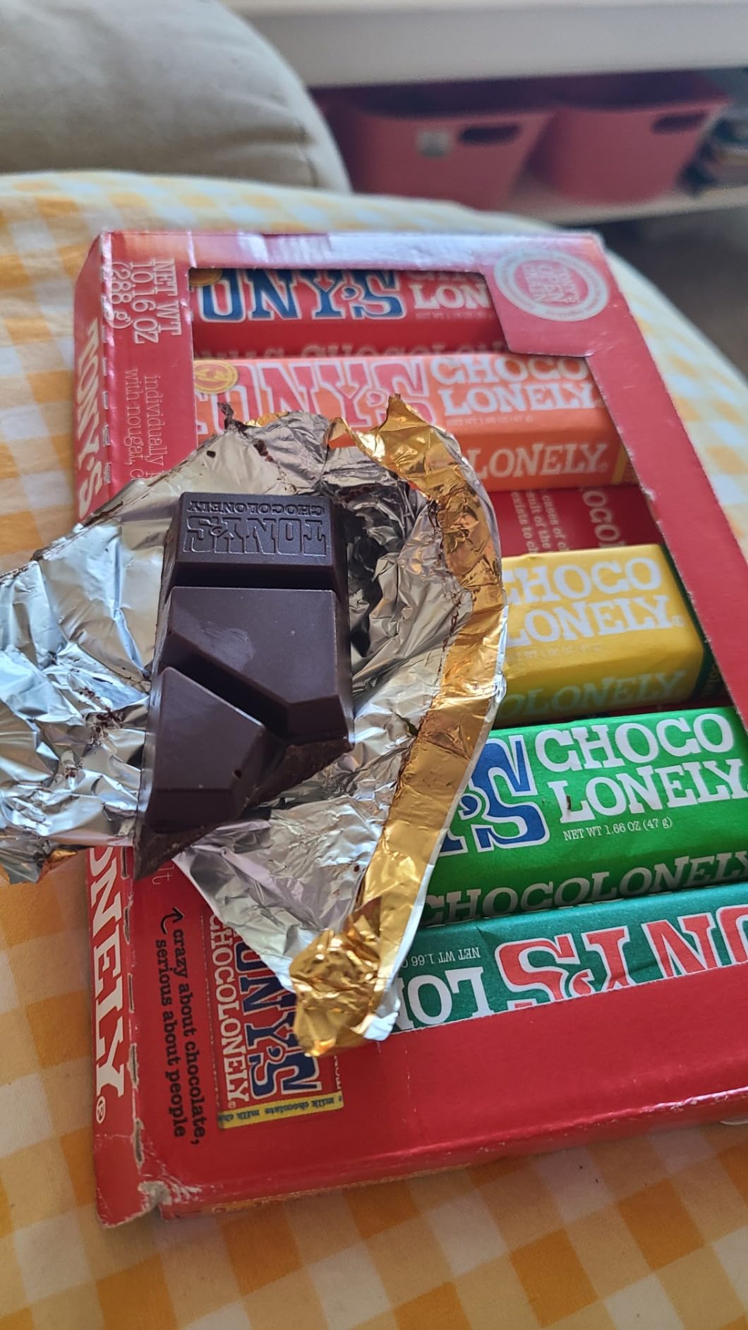 Tony's Chocolonely Rainbow Chocolate Candy Bar Variety Pack, Belgian Dark & Milk Chocolate With Sea Salt, Caramel, Almond, Hazelnut, & Nougat, Made From Quality Fairtrade Cocoa, 6 Bars, 10.16 Oz customer photo 2