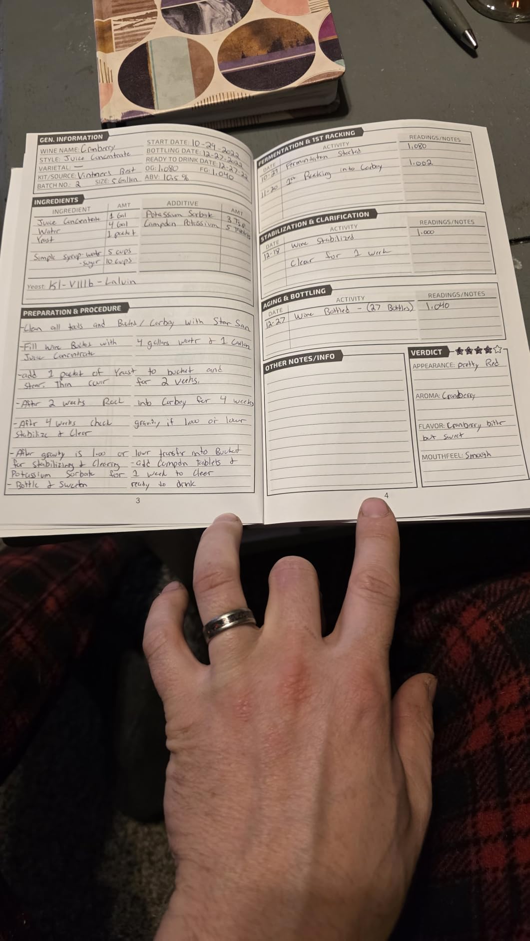 Wine Making Log: A Journal to Record Wine Recipes, Preparation Notes, Process Details & Other Relevant Information | Specialized Organizer Notebook for Wine Makers, Producers & Homebrewers customer photo 2