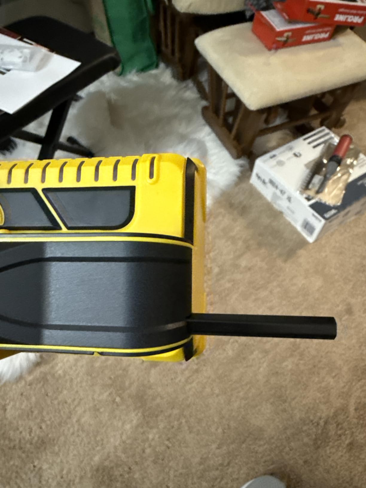 Franklin Sensors Prosensor M210 Stud Finder With 13-Sensors, Wood & Metal Stud Detector/Wall Scanner, Live Wire Detection, Made in the USA customer photo 1