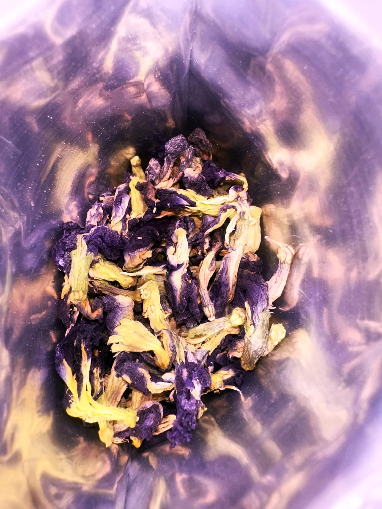 BLUE TEA - Butterfly Pea Flower Tea - 2.11 Oz (150+ Cups) | Antioxidant Rich | Chemical Free - Herbal Tea - Caffeine free - Non Bitter - No Preservatives | Zipper Pack customer photo 1
