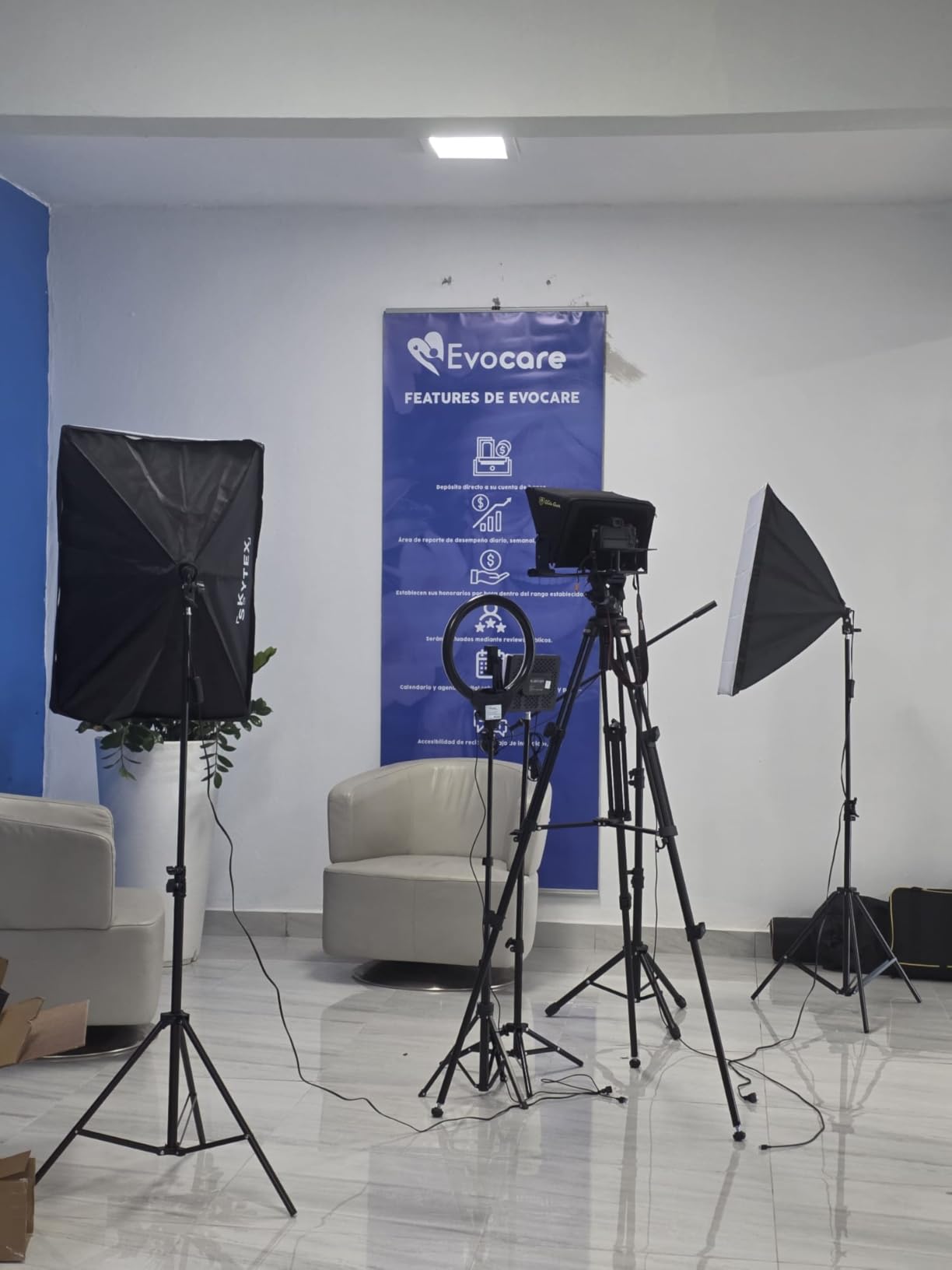 Skytex Softbox Lighting Kit 2Pack 20x28in Soft Box with 85W 2700-6400K E27 LED Bulb Continuous Photography Lighting customer photo 2