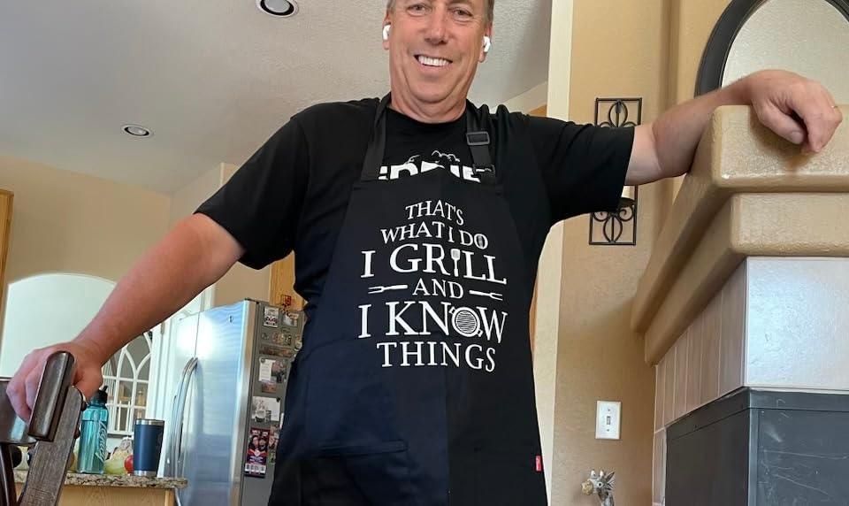 Funny Grilling Aprons for Men - BBQ Cooking Apron with 2 Pockets, Adjustable Neck Strap and 40
