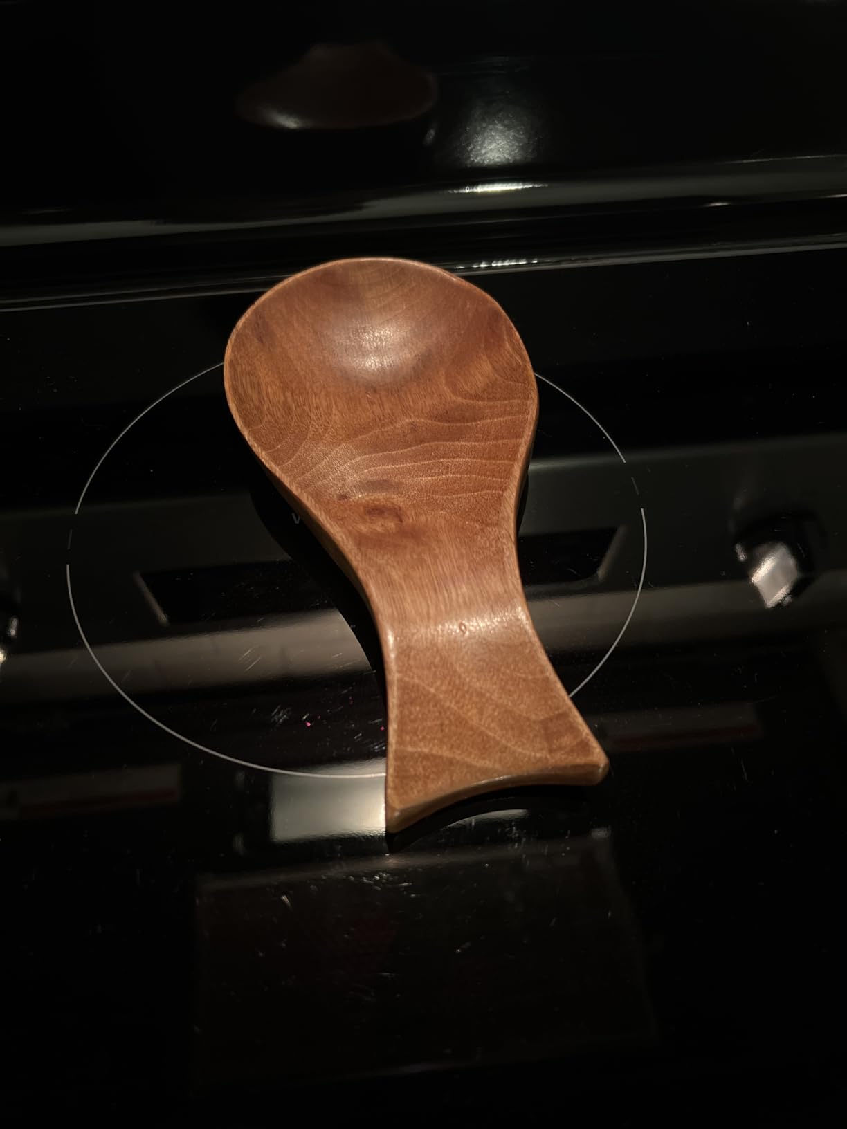 Patelai Acacia Wood Spoon Rest for Stove Top Bamboo Holder for Spatula Rest for Kitchen, Counter Spoon Holder for Countertop, Modern and Rustic for Farmhouse as Dining Table Decoration(Brown) customer photo 2