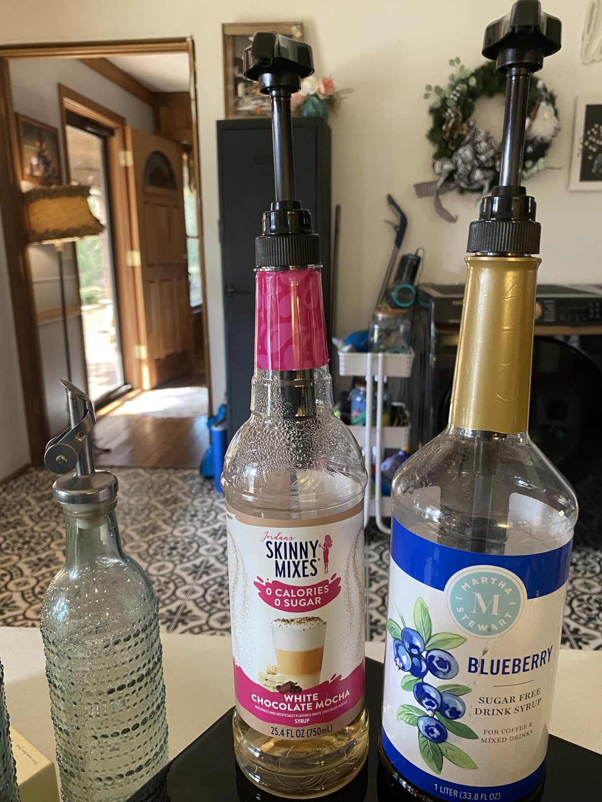 Jordan's Skinny Mixes Syrups Sugar Free Coffee Syrup, White Chocolate Mocha Flavor Mix, Zero Calorie Flavoring for Chai Latte, Protein Shake, Cocktail & More, Gluten Free, Keto Friendly, 25.4 Fl Oz, 1 Pack customer photo 1