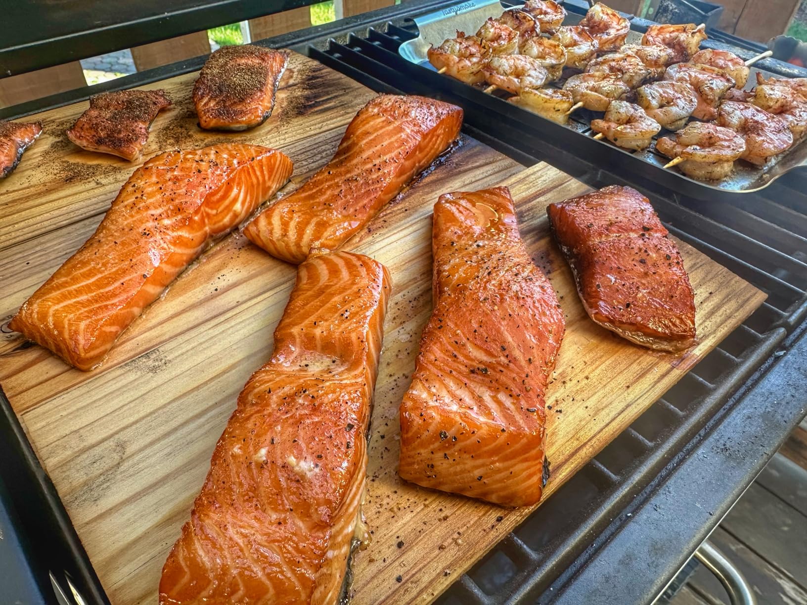 Bigger 12 Pk Cedar Planks for Grilling Salmon, Premium Canadian Western Red Cedar, Meat Fish and Veggies (11 X 5.76 Inch) customer photo 1