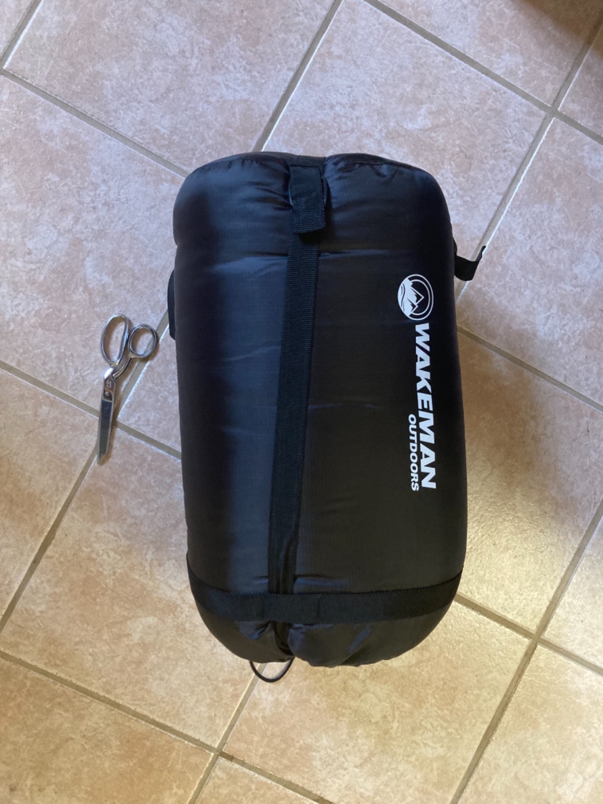 Sleeping Bag - Lightweight Envelope-Style 32F Rated Outdoor Sleeping Bag with Hood and Carry Case for Backpacking, Camping and Hiking by Wakeman (Navy) customer photo 2
