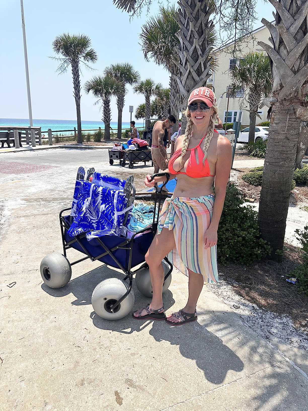 Beach Wagon with 13'' Balloon Wheels, Collapsible Cart with Big Wheels for Soft Sand, Heavy Duty 300 lbs Capacity, Folds Thin with Quick-Release Forks customer photo 1
