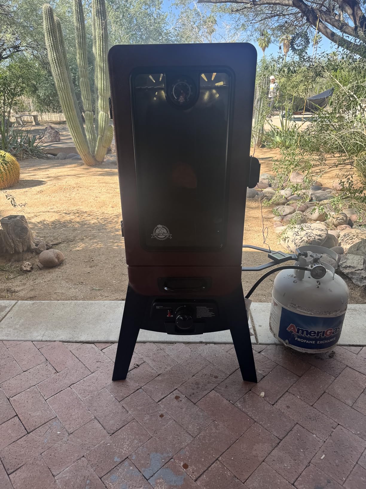 Pit Boss 3-Series Gas Vertical Smoker, Red Hammertone - 10773 customer photo 1