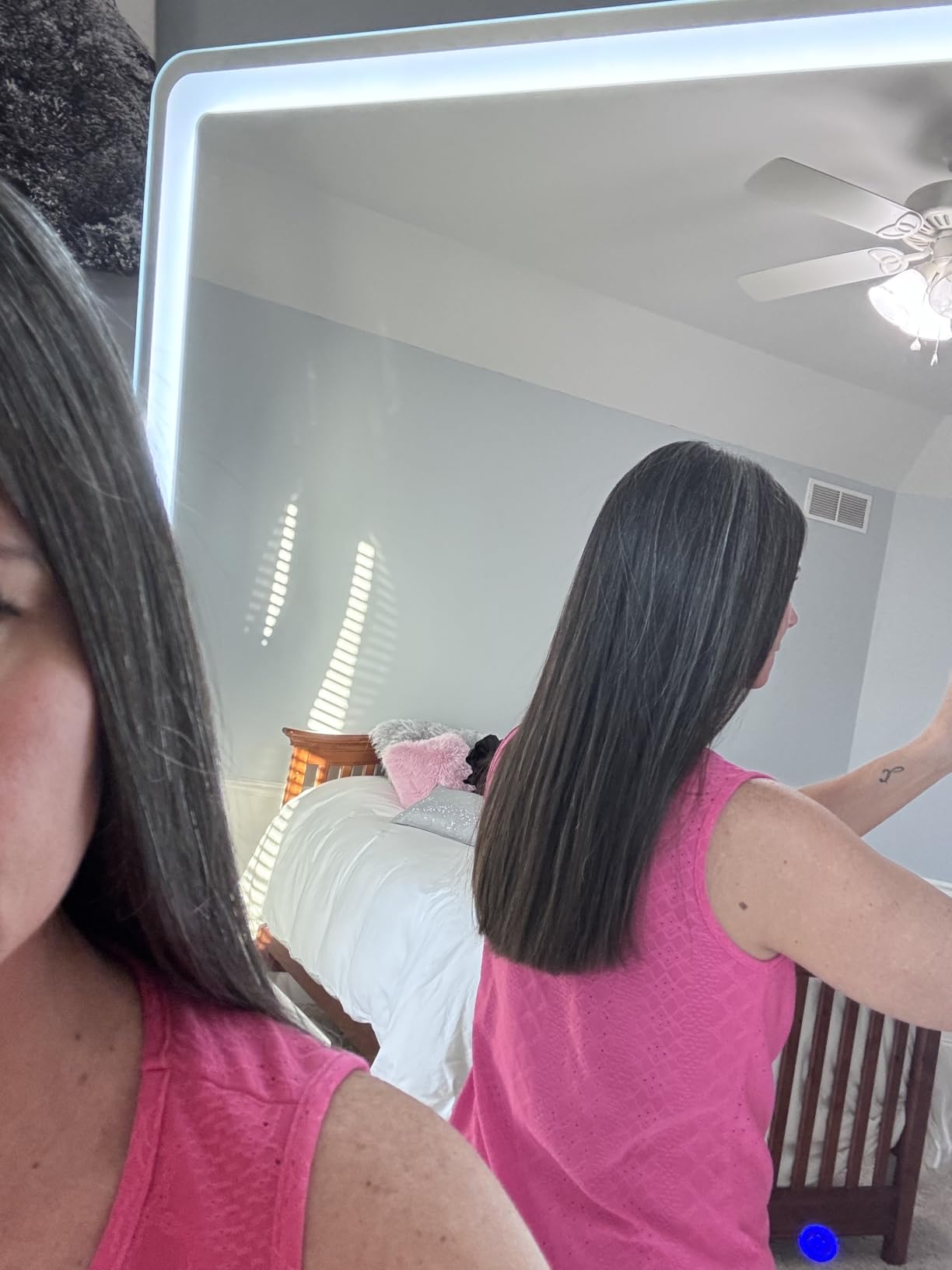 Remington Shine Therapy 1 inch Hair Straightener Iron, Flat Iron Infused with Argan Oil & Keratin, Professional Ceramic Flat Iron for Less Frizz, Shines and Smooth customer photo 2